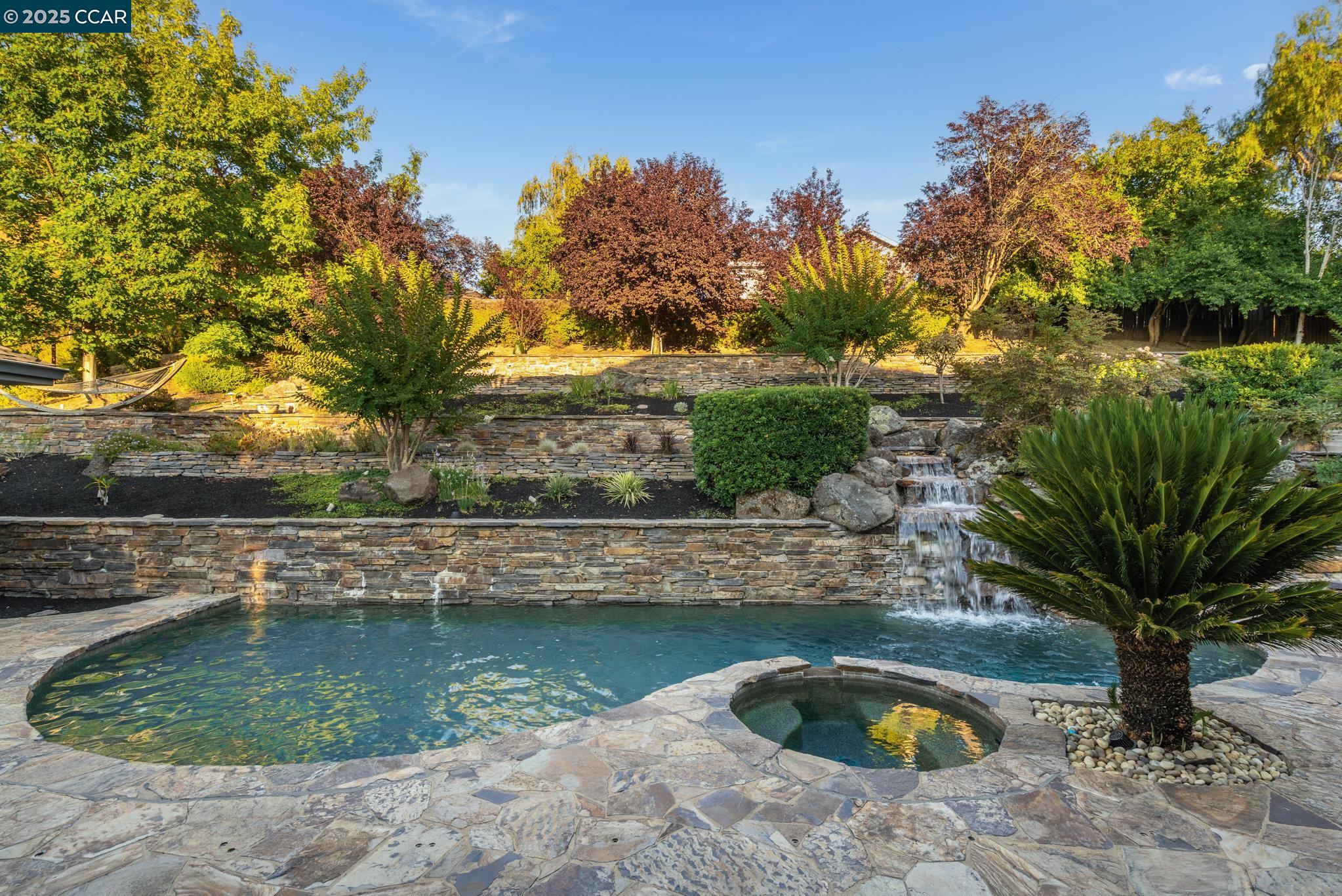 51 Brightwood Cir
