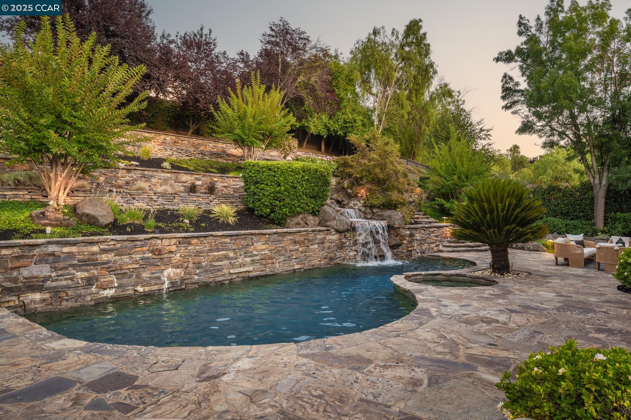 51 Brightwood Cir