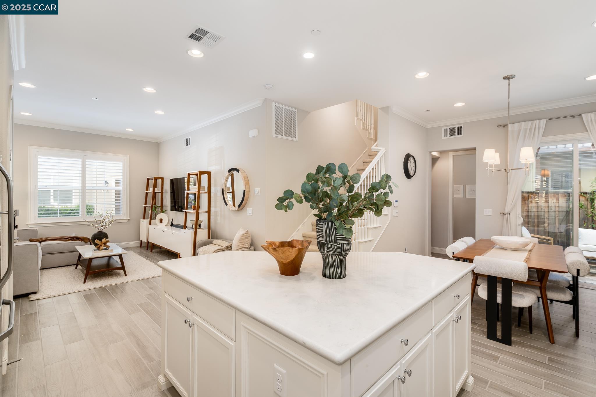 5110 Rowan Dr