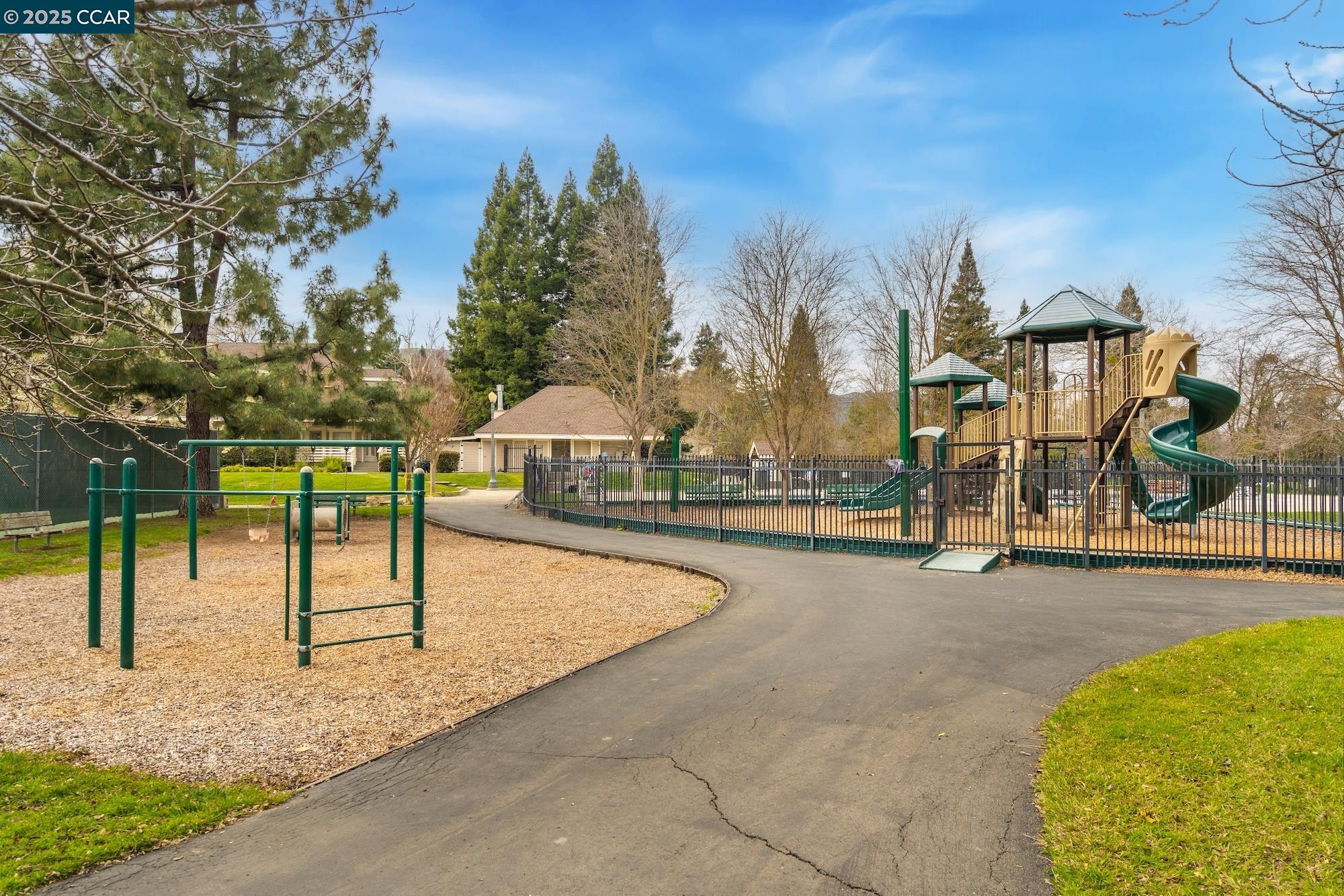 530 Mikado Place