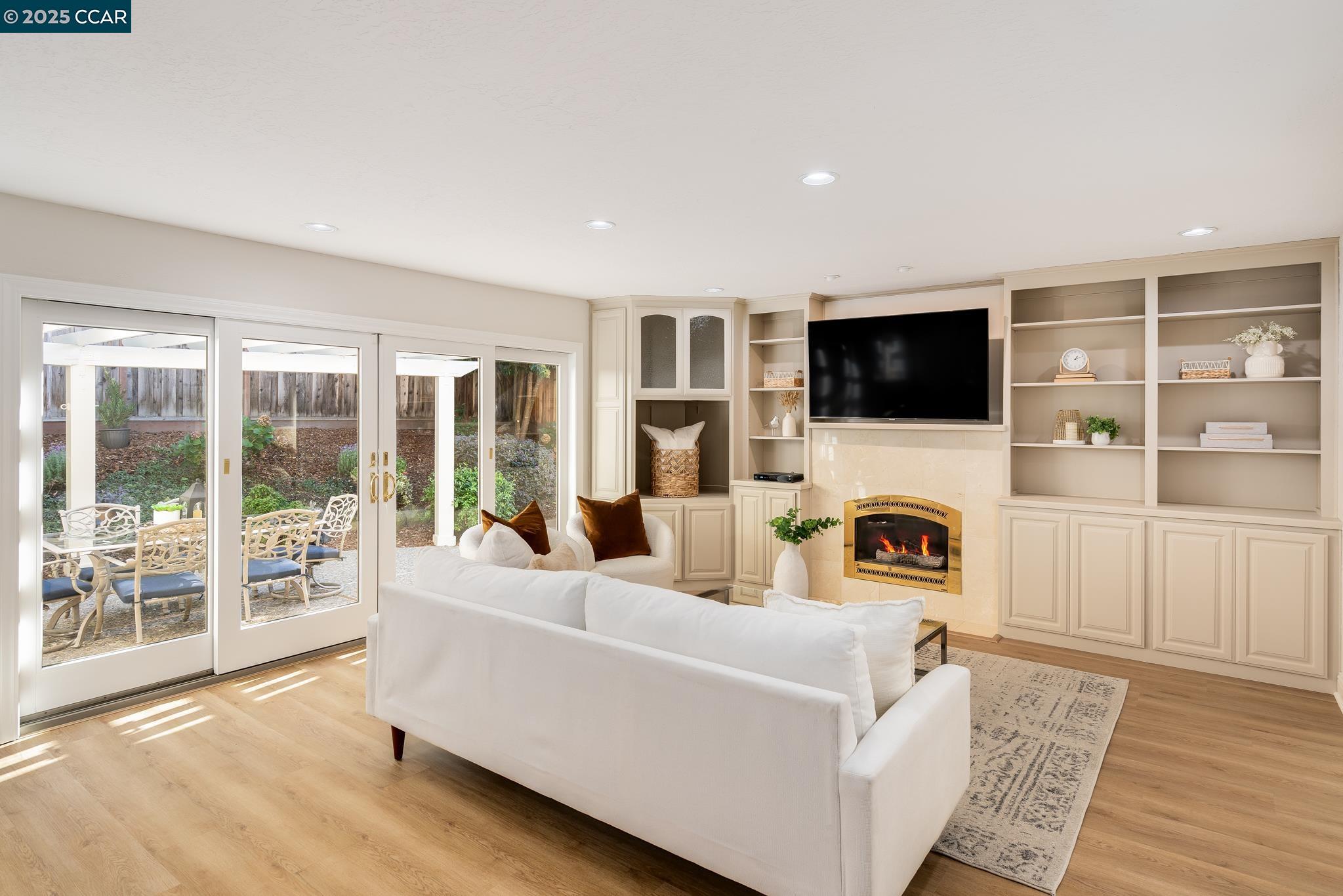 530 Mikado Place