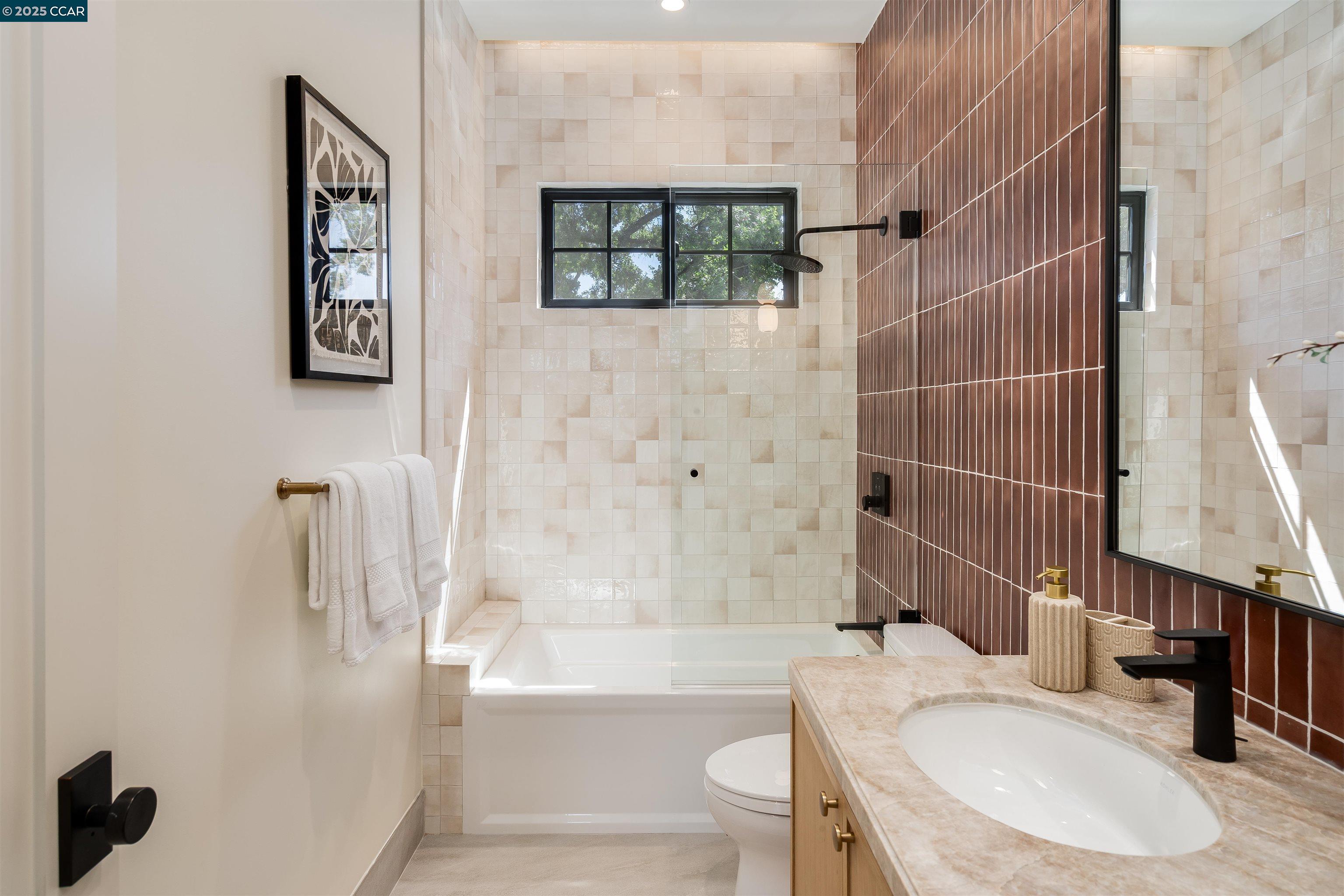 238 Cameo Dr