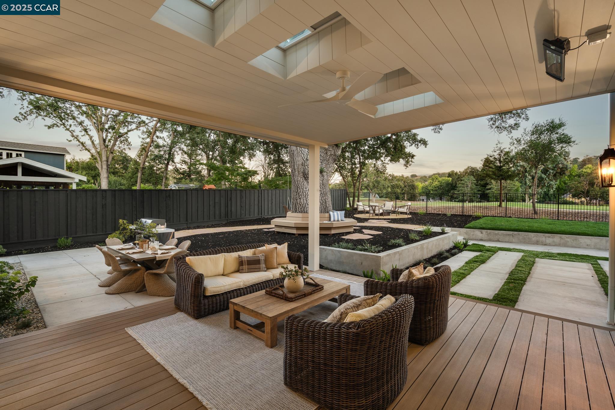 238 Cameo Dr