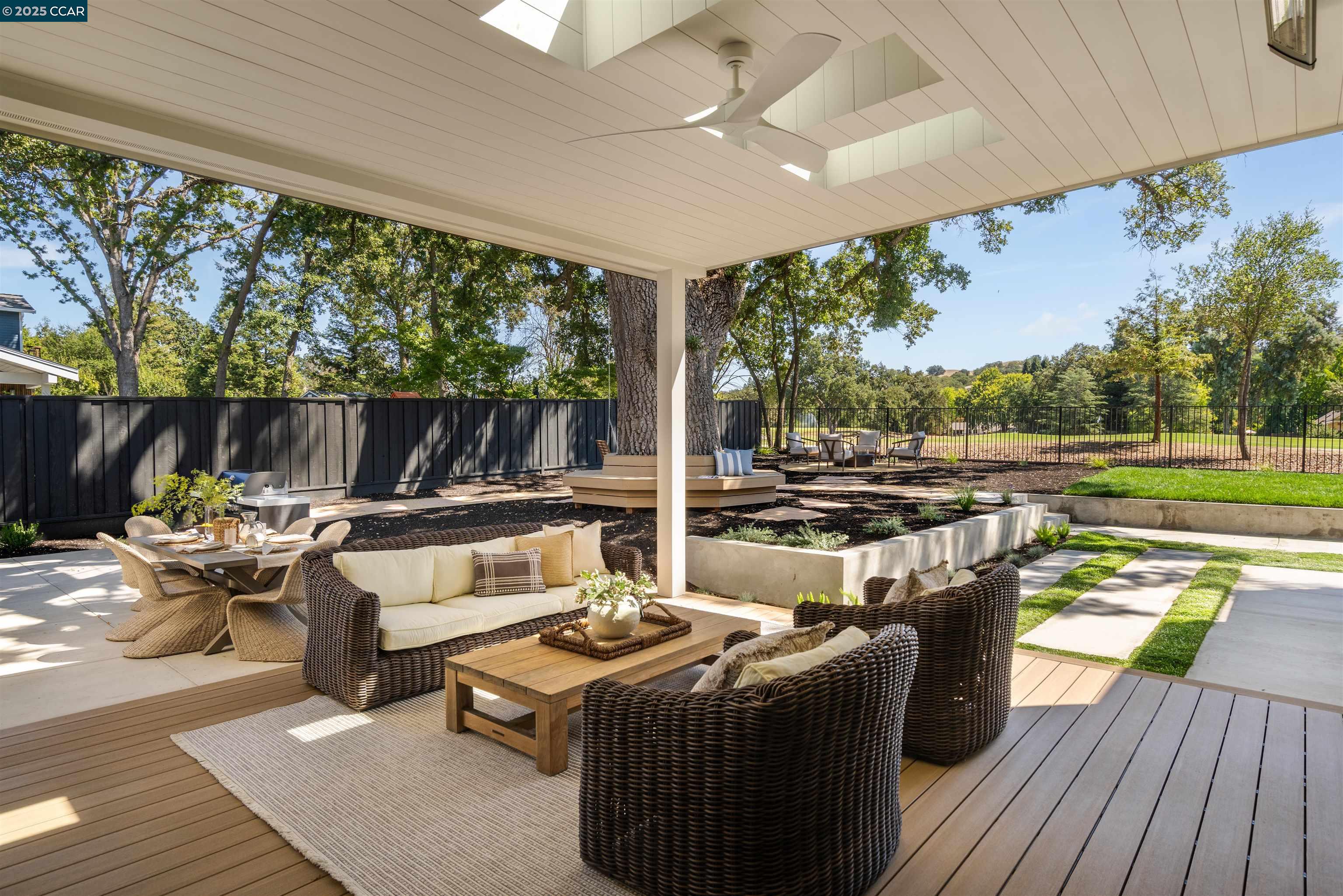 238 Cameo Dr