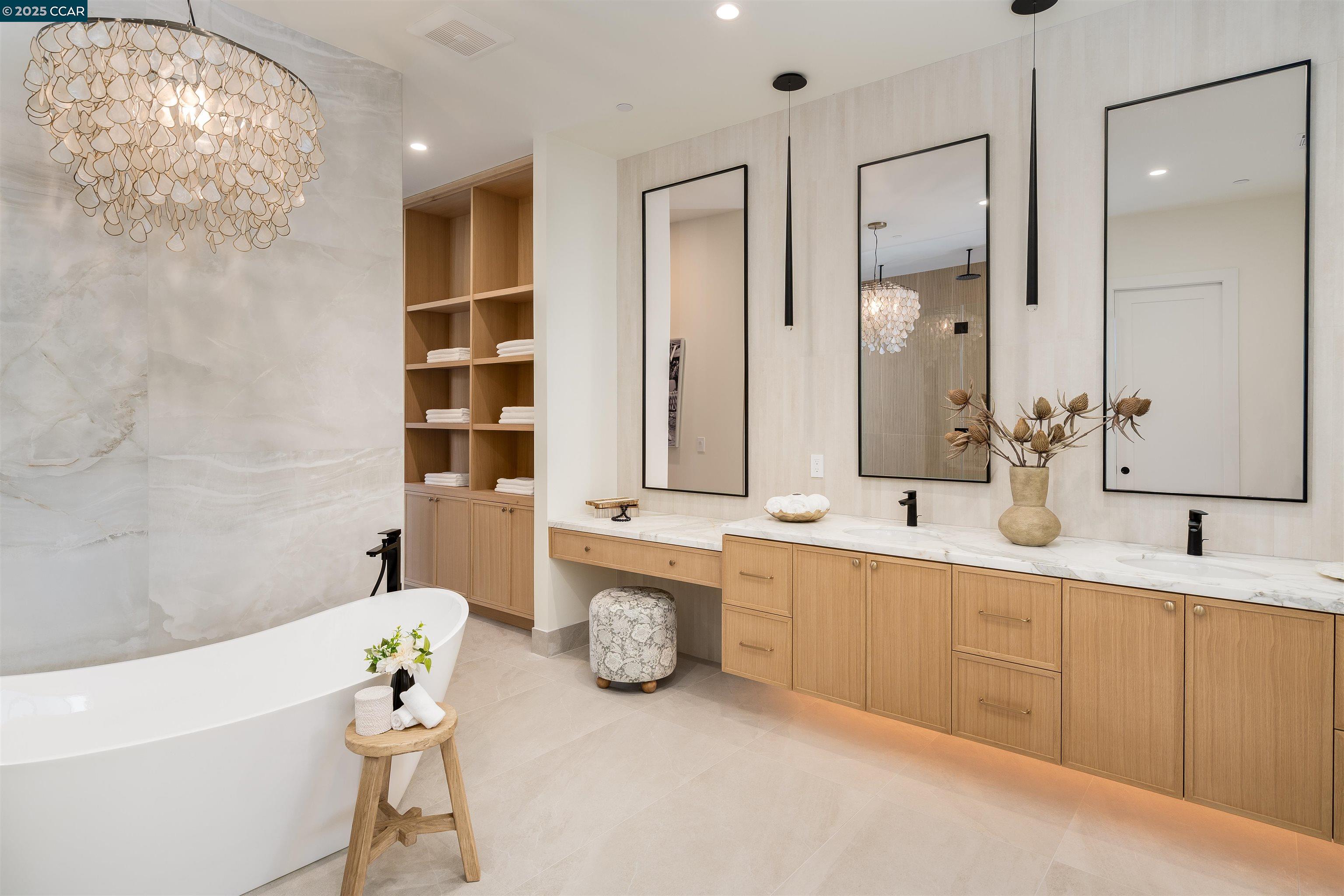 238 Cameo Dr