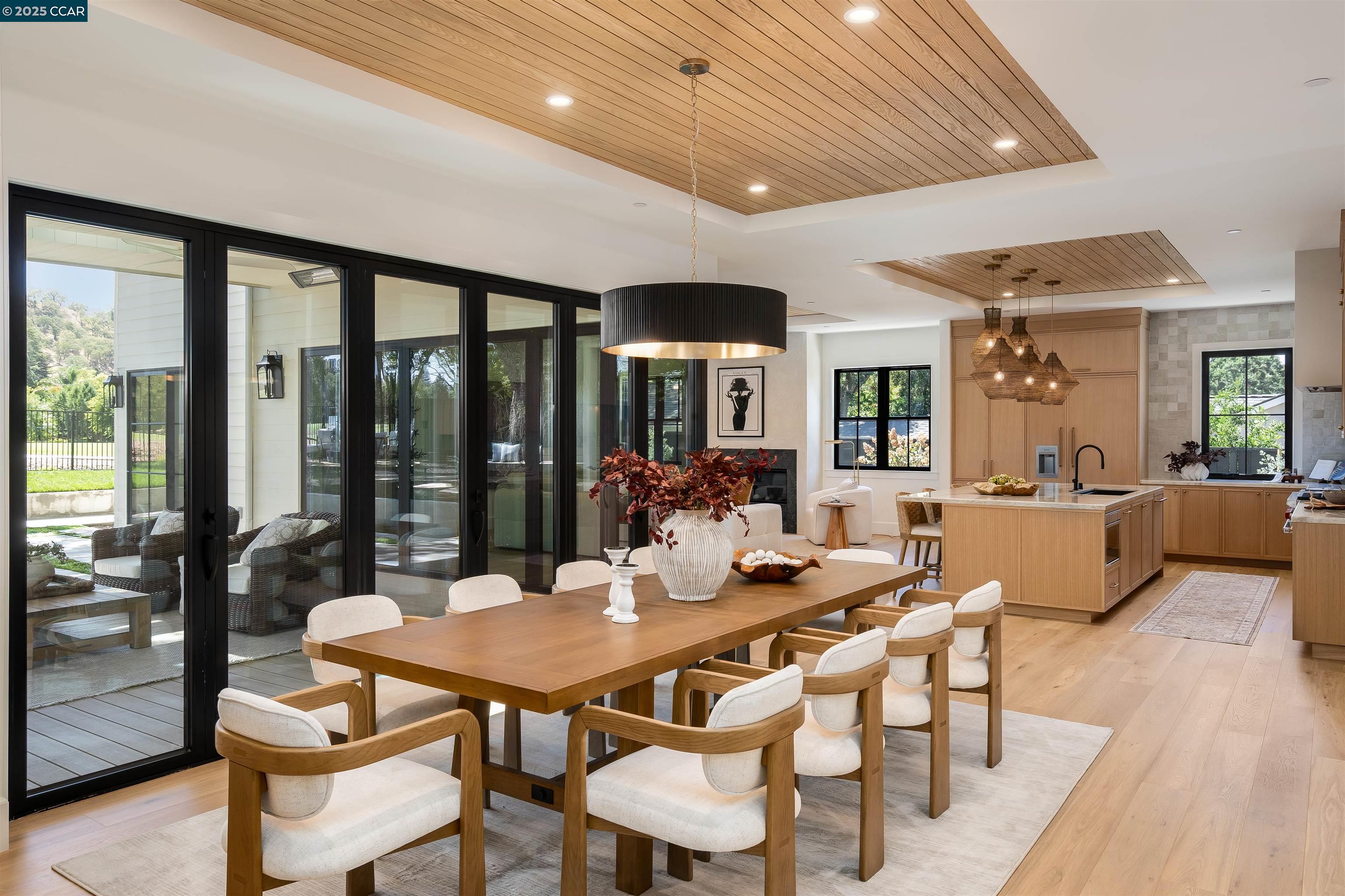 238 Cameo Dr
