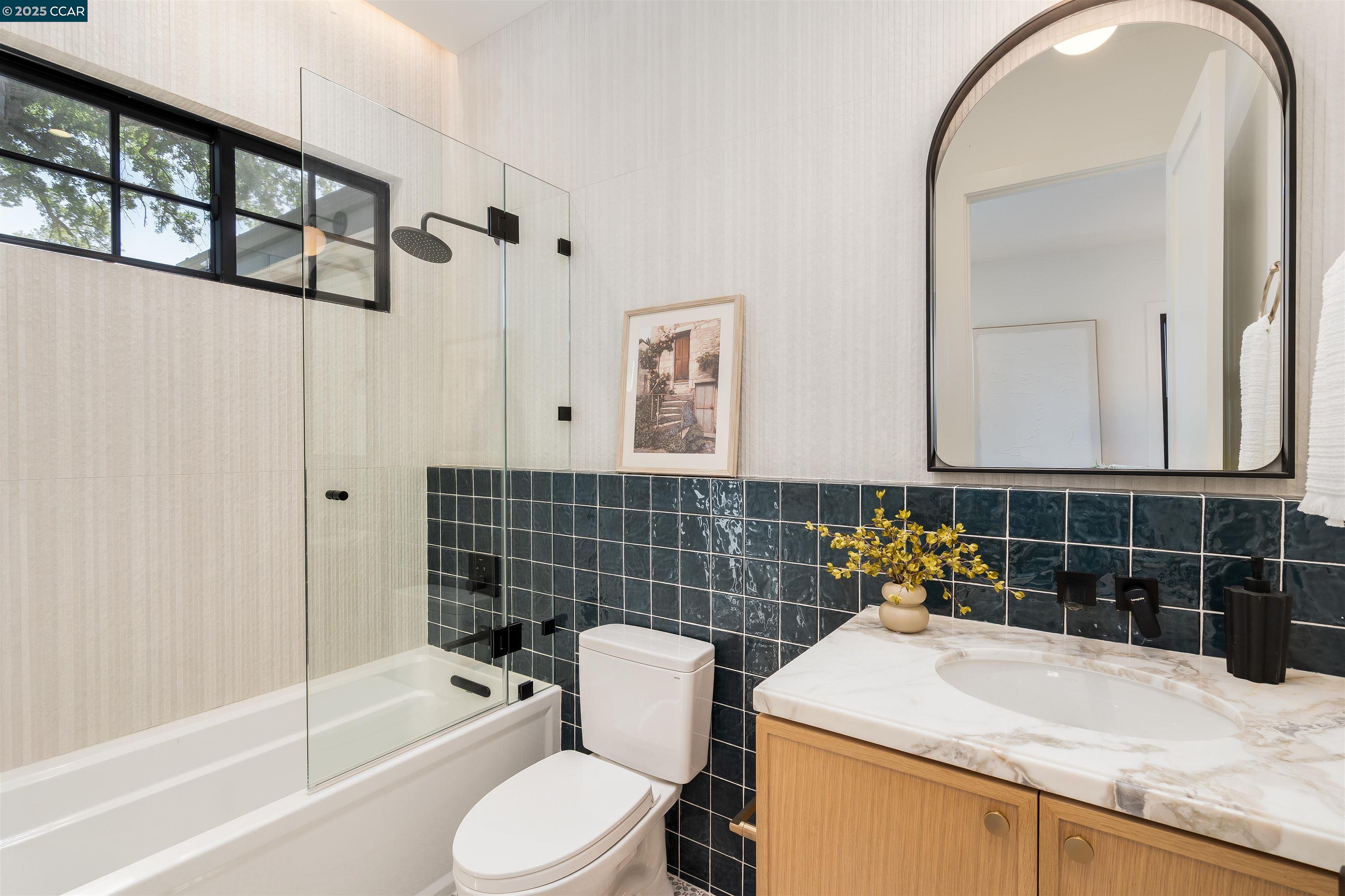 238 Cameo Dr
