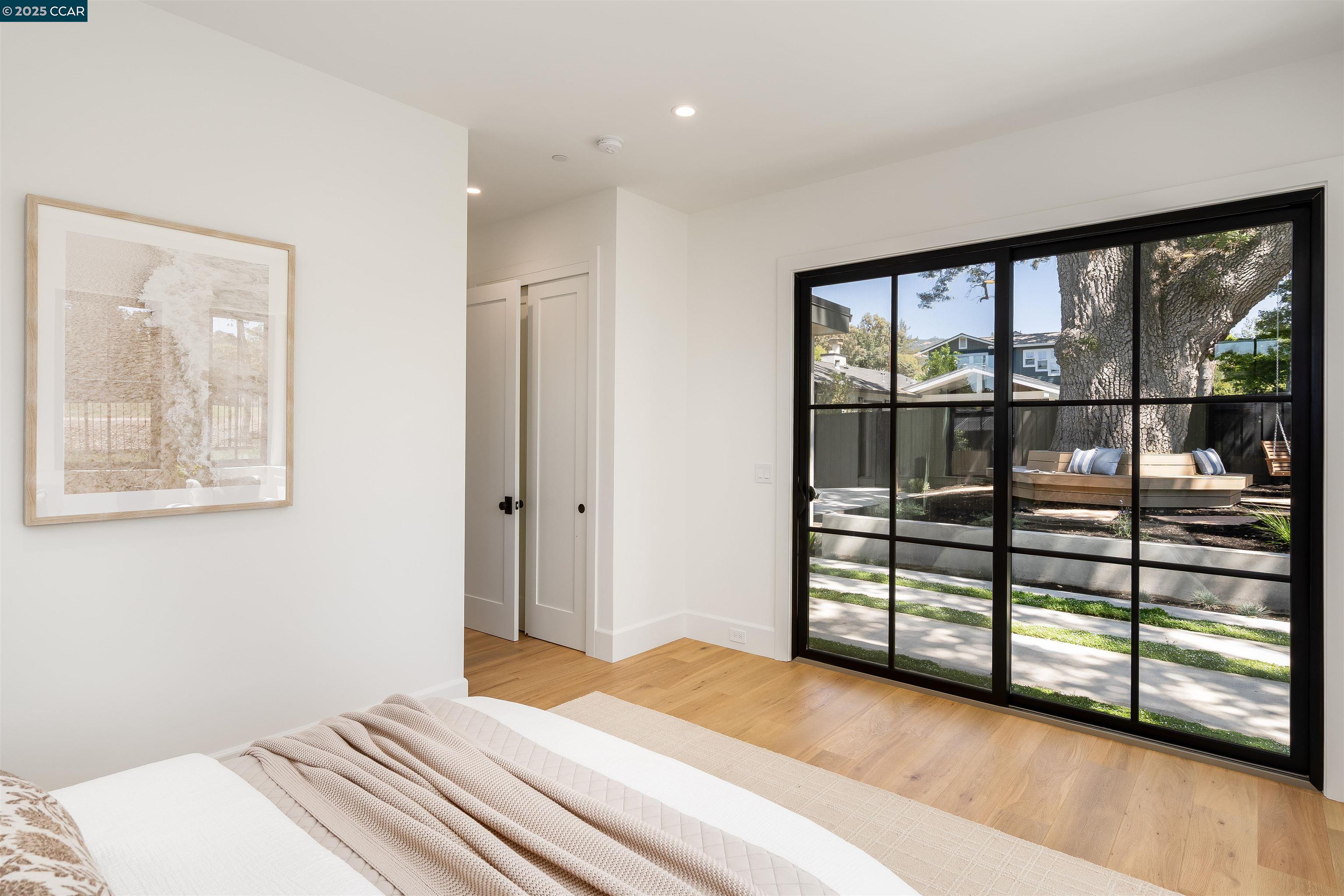 238 Cameo Dr