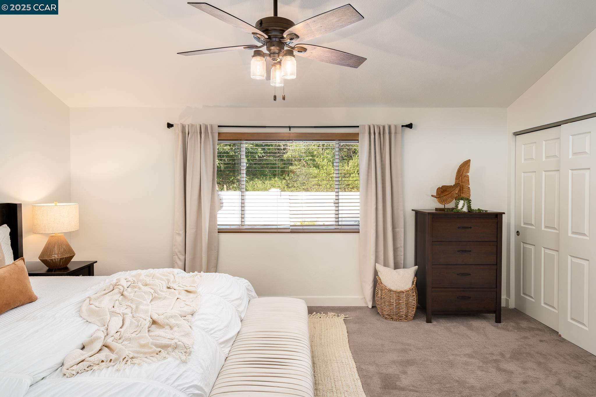 576 Santander Dr