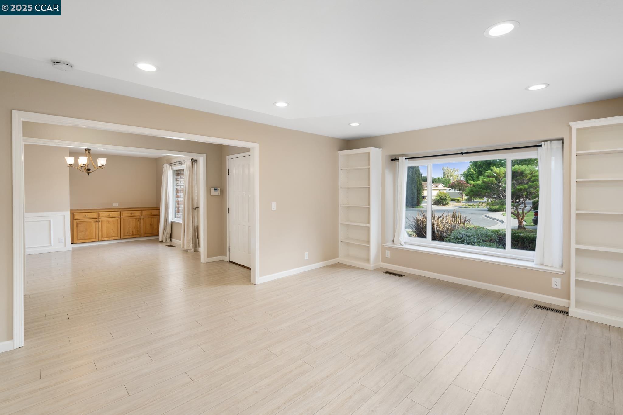 3158 Randick Ct
