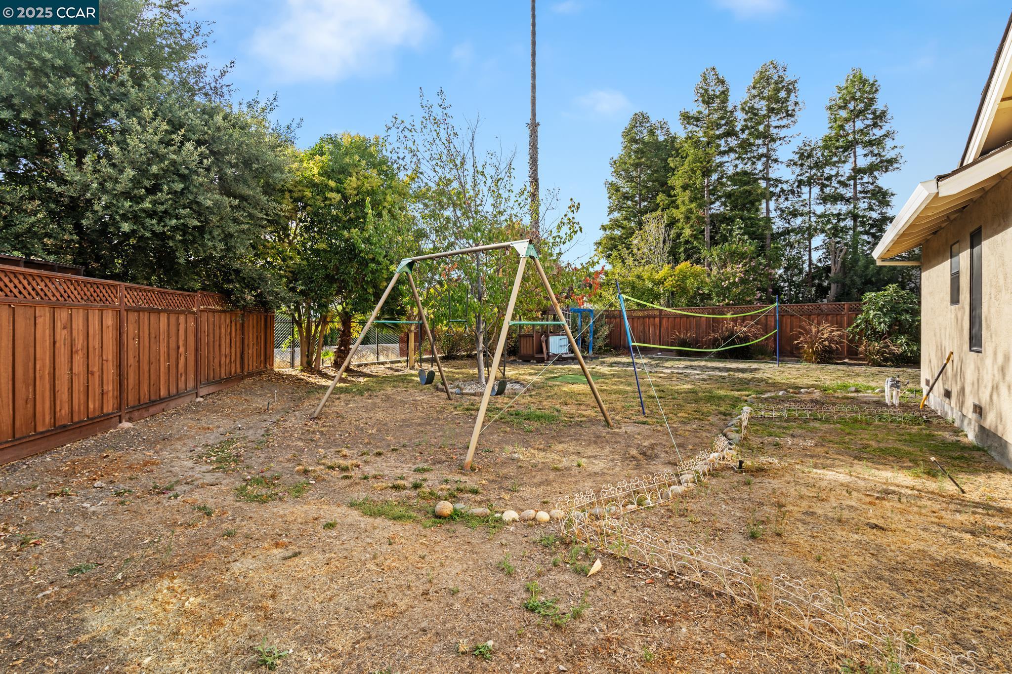 3158 Randick Ct