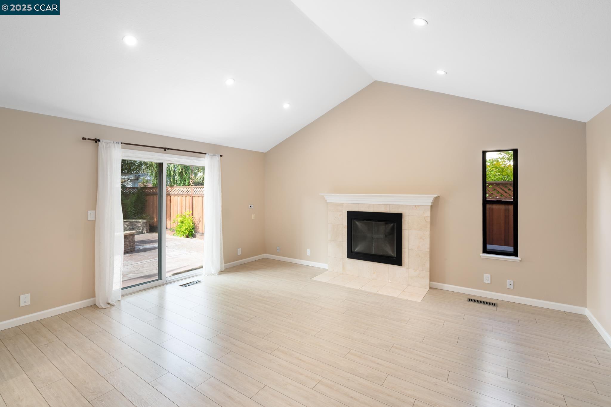 3158 Randick Ct