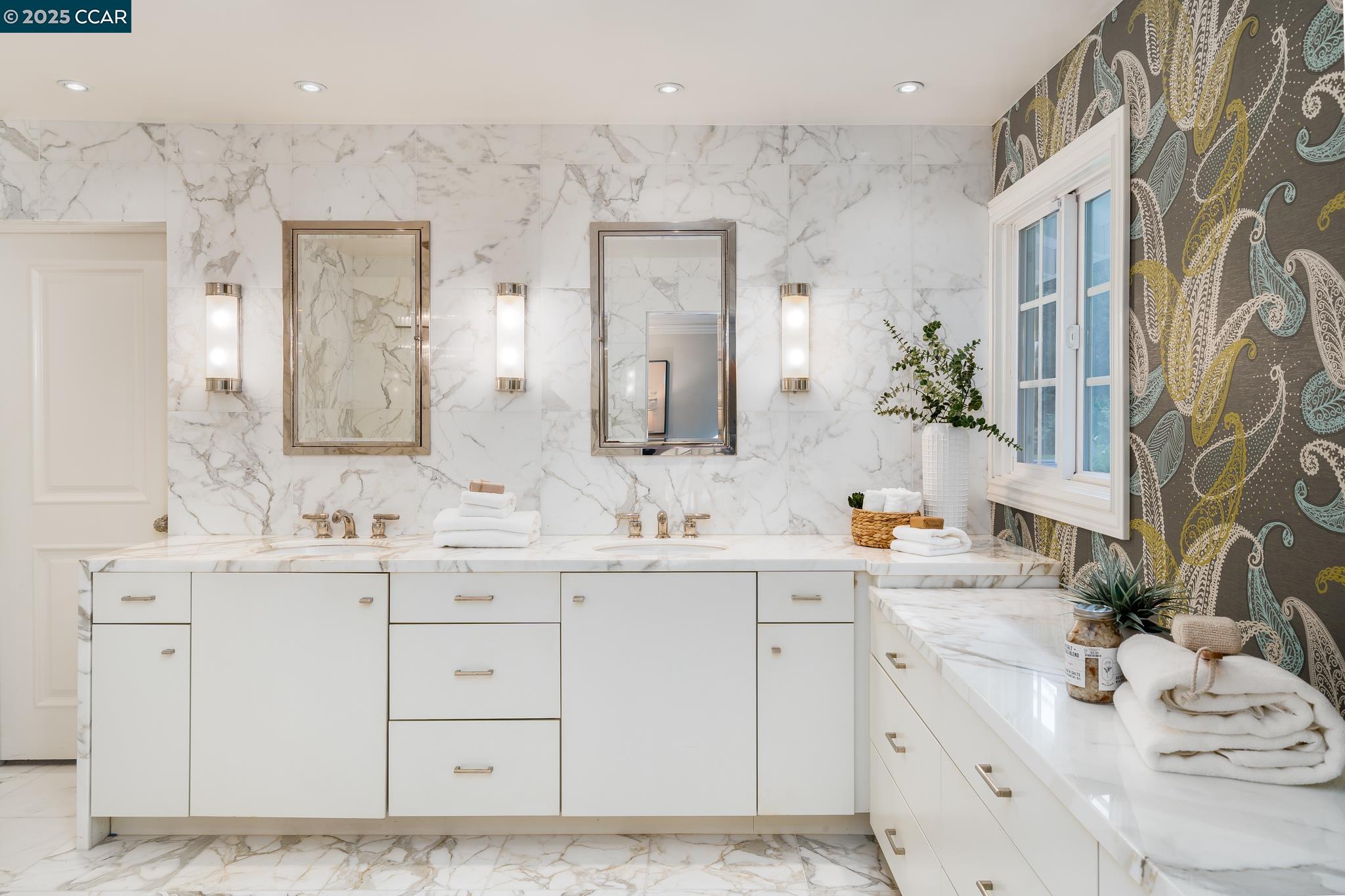 27 Squire Ct