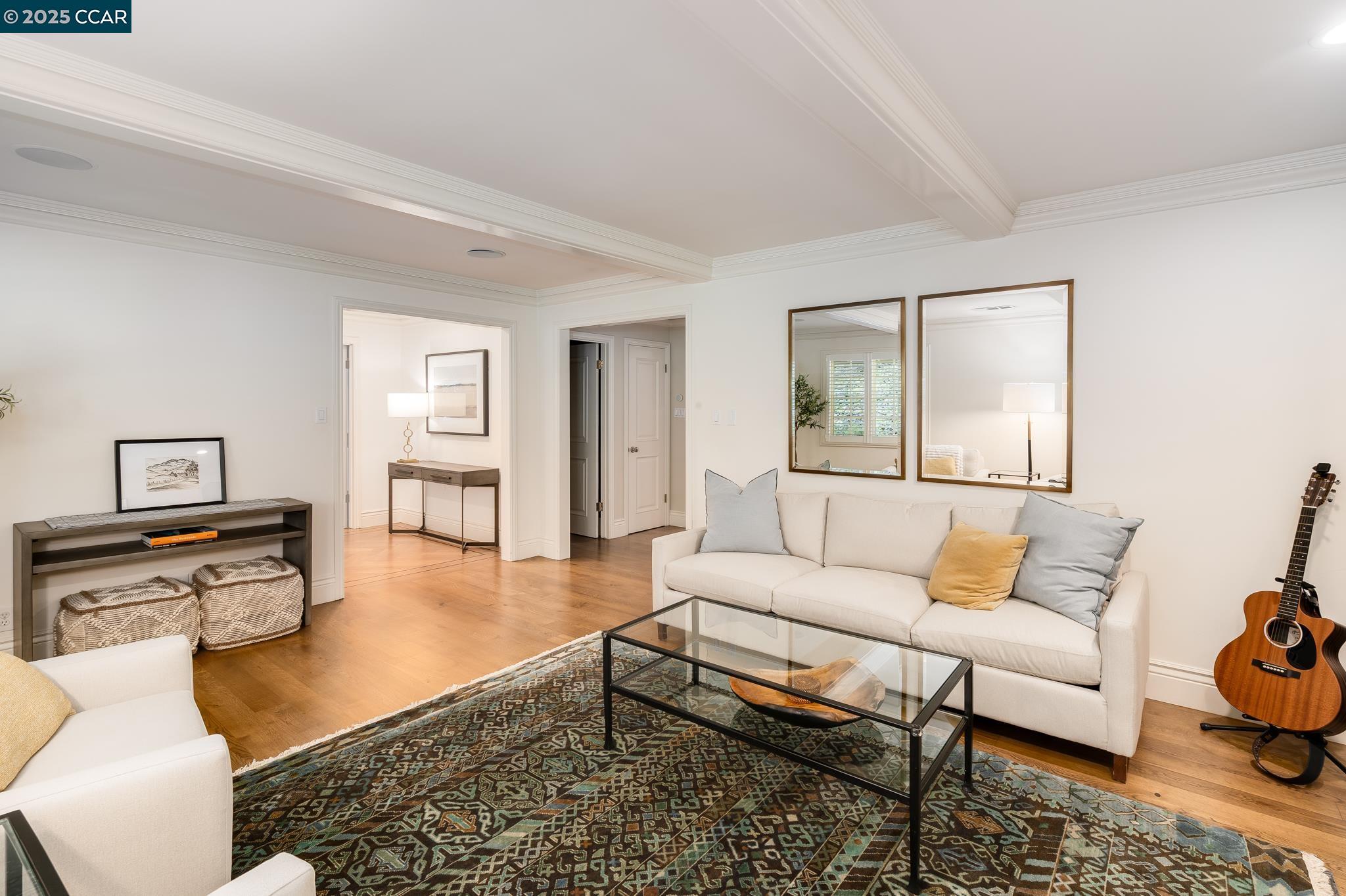 27 Squire Ct