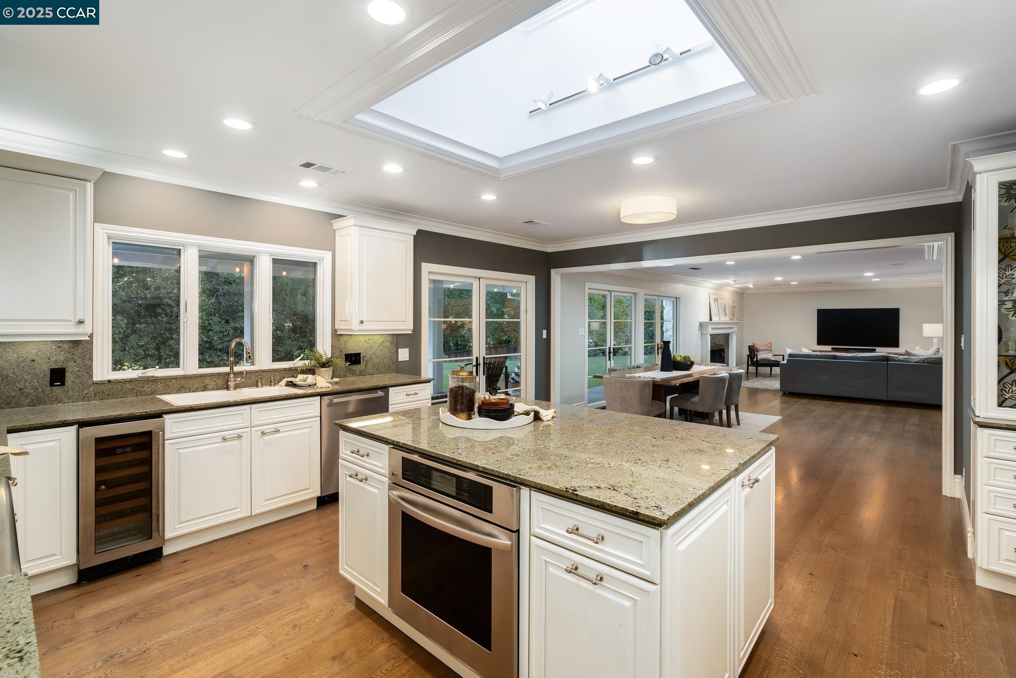 27 Squire Ct