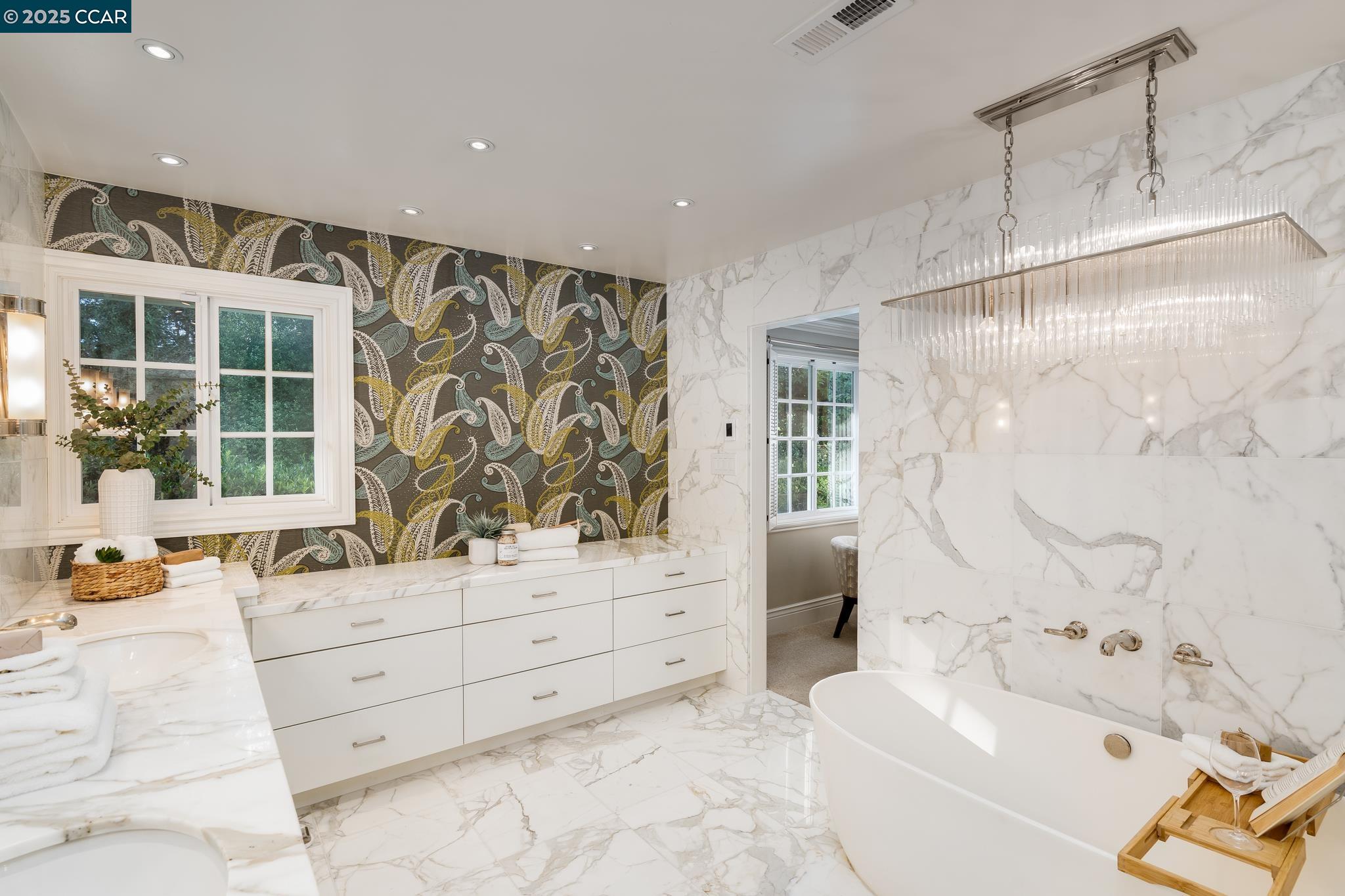 27 Squire Ct