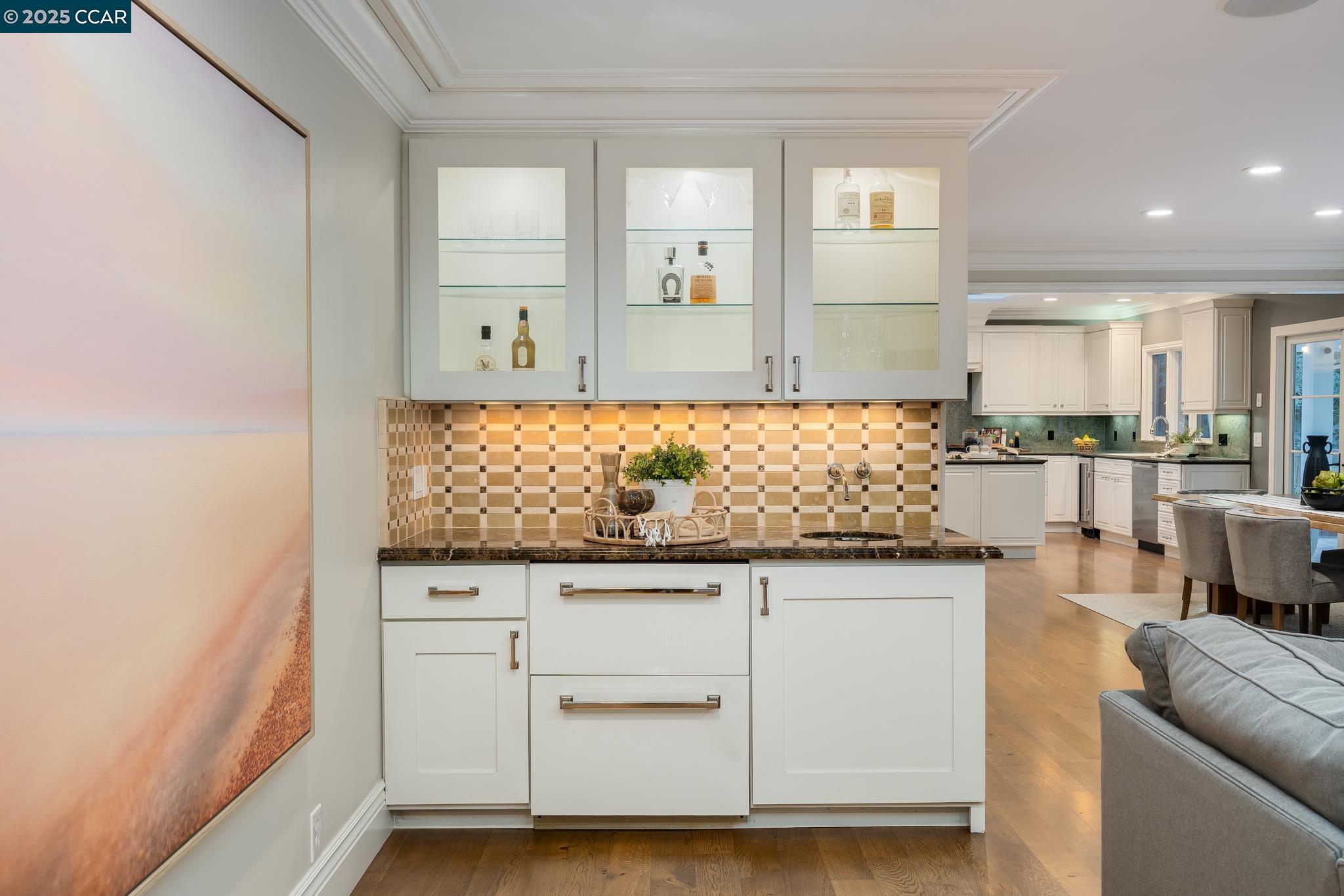 27 Squire Ct