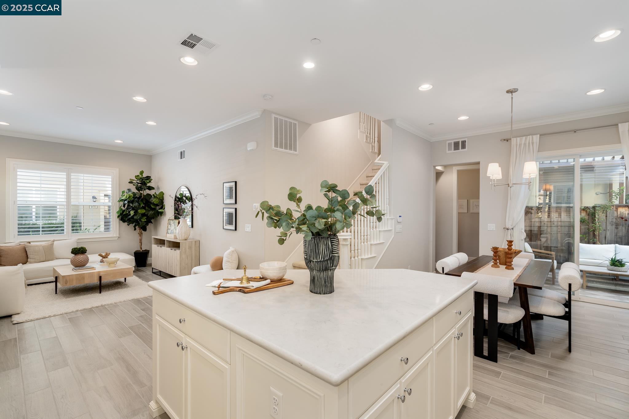 5110 Rowan Dr