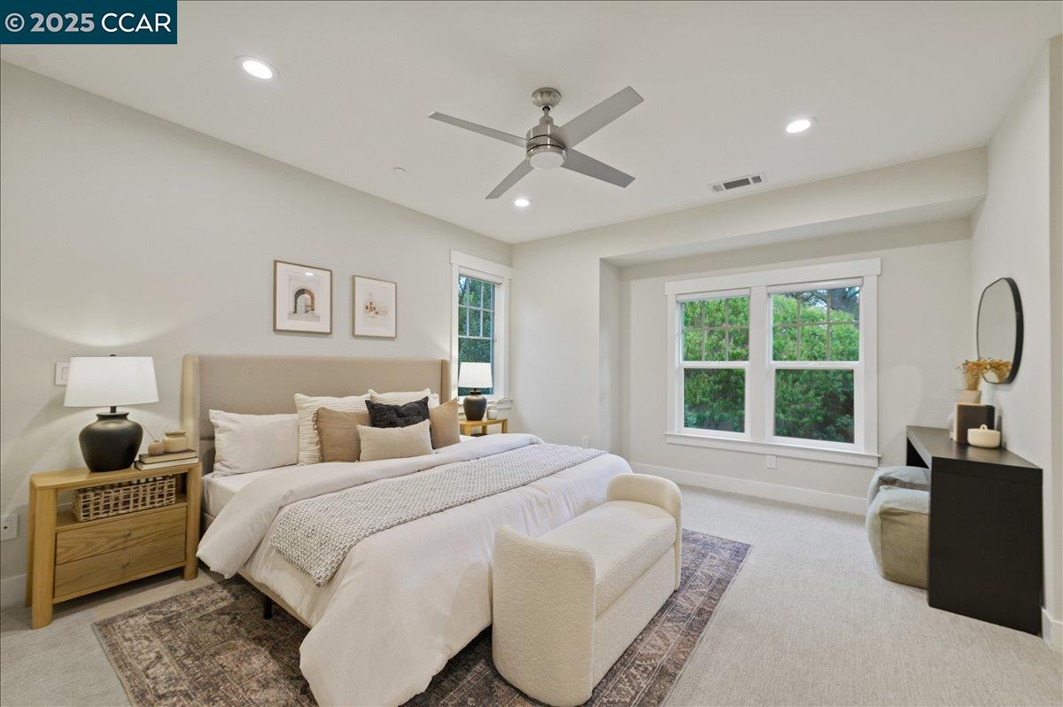 14 Brookstone Ln