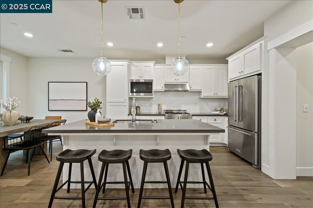 14 Brookstone Ln