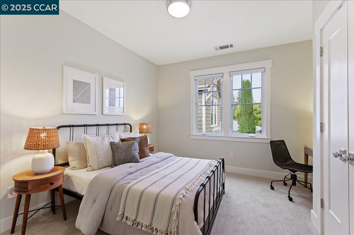 14 Brookstone Ln