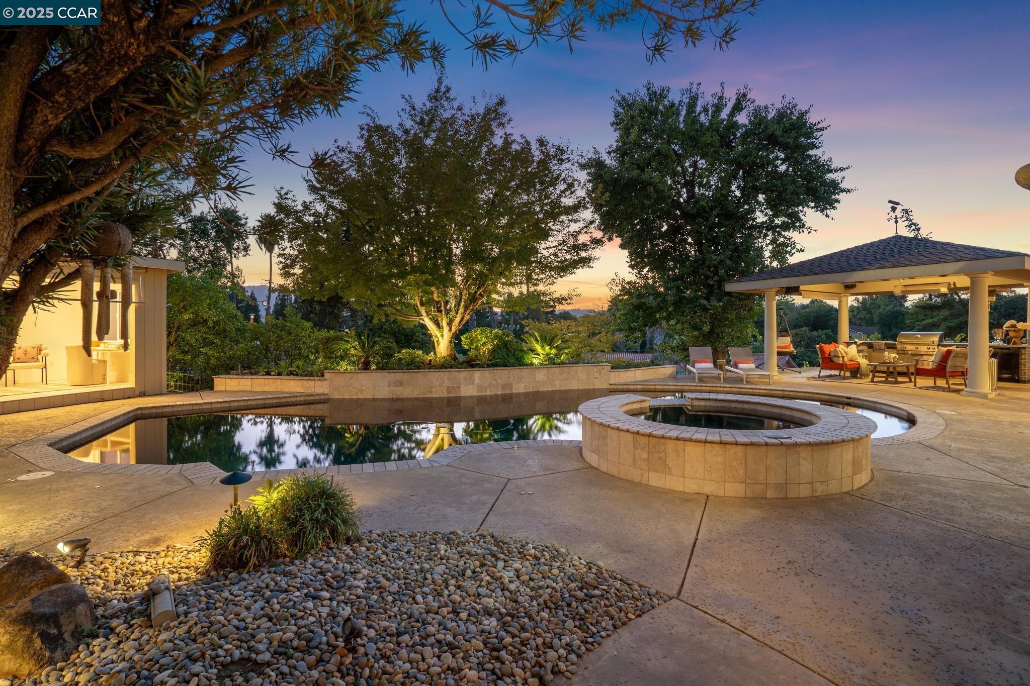 13 Kemp Ct, Alamo