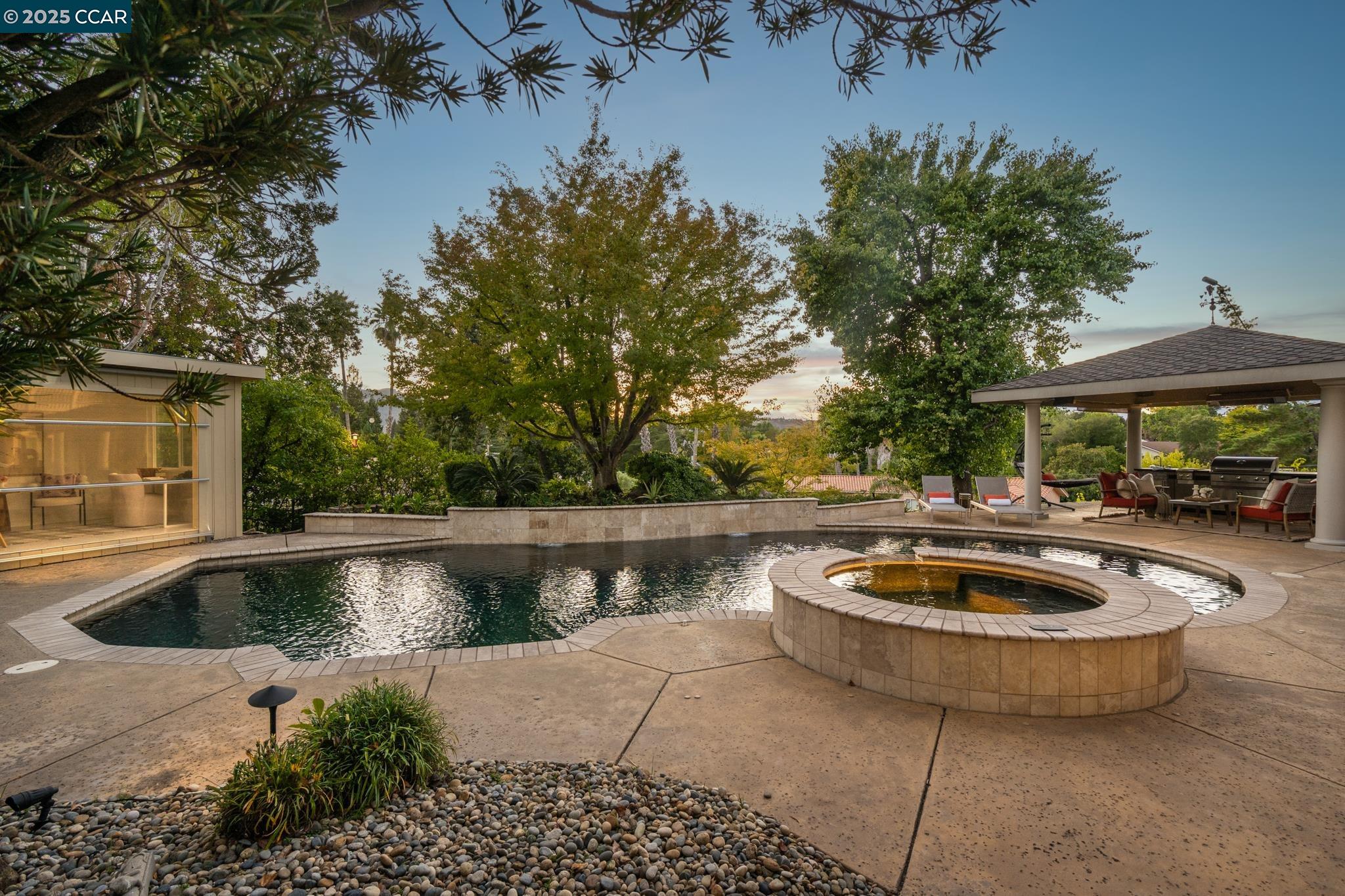 13 Kemp Ct, Alamo