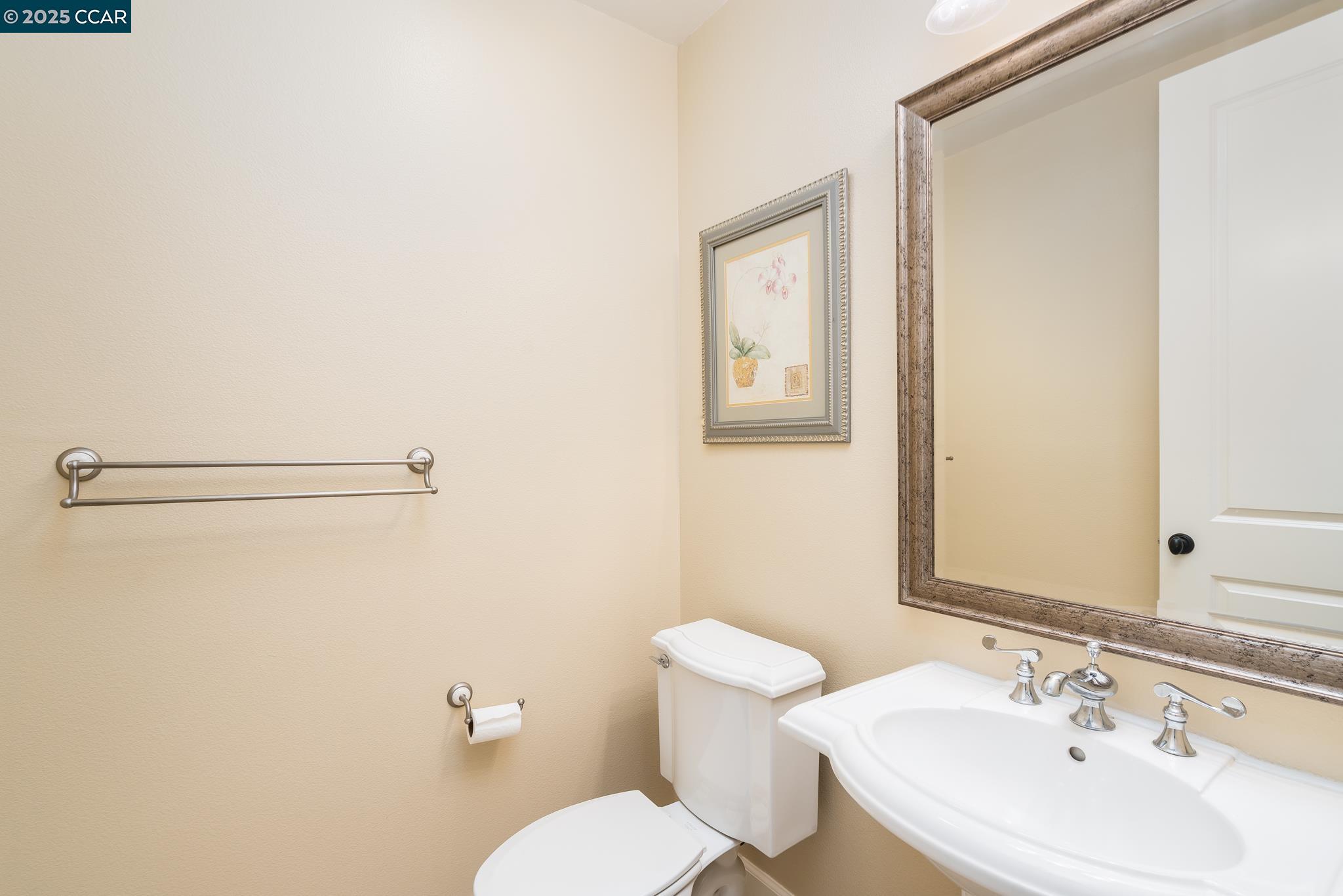 2240 Britannia Dr