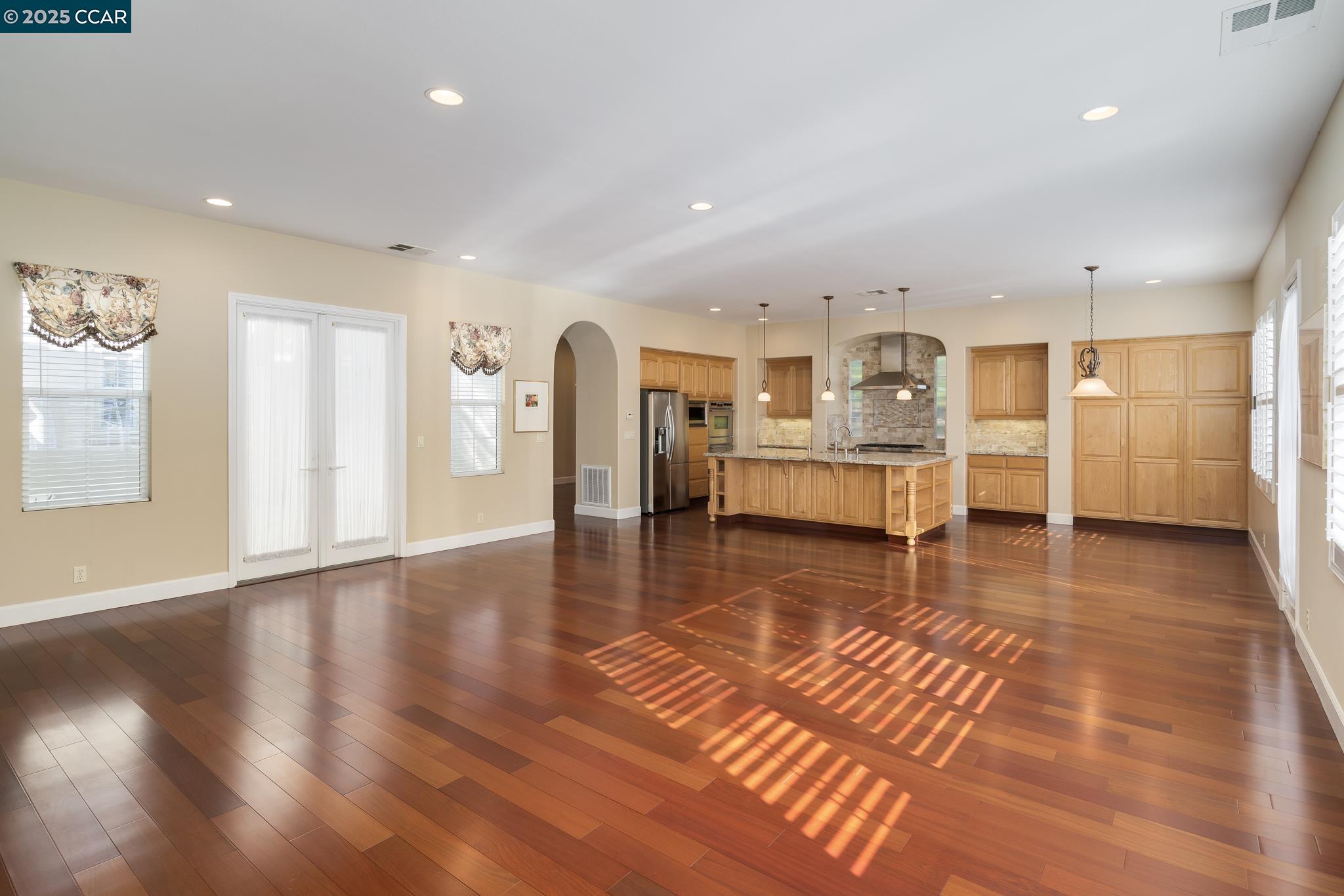 2240 Britannia Dr
