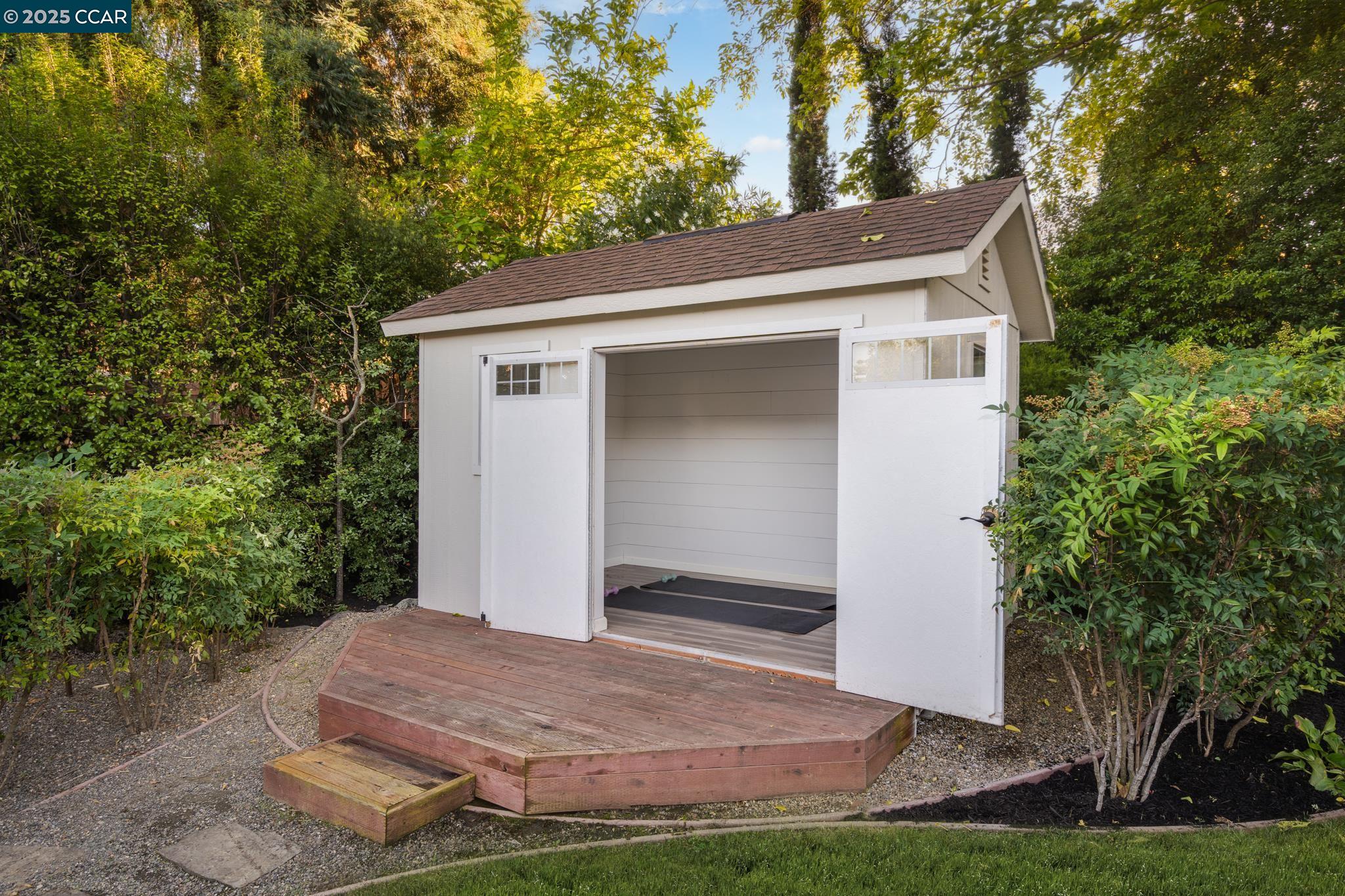 2720 Marsh Dr
