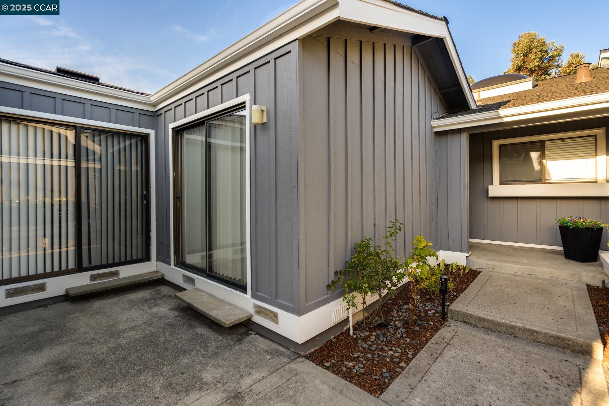 1942 Rancho Verde Circle E, Danville