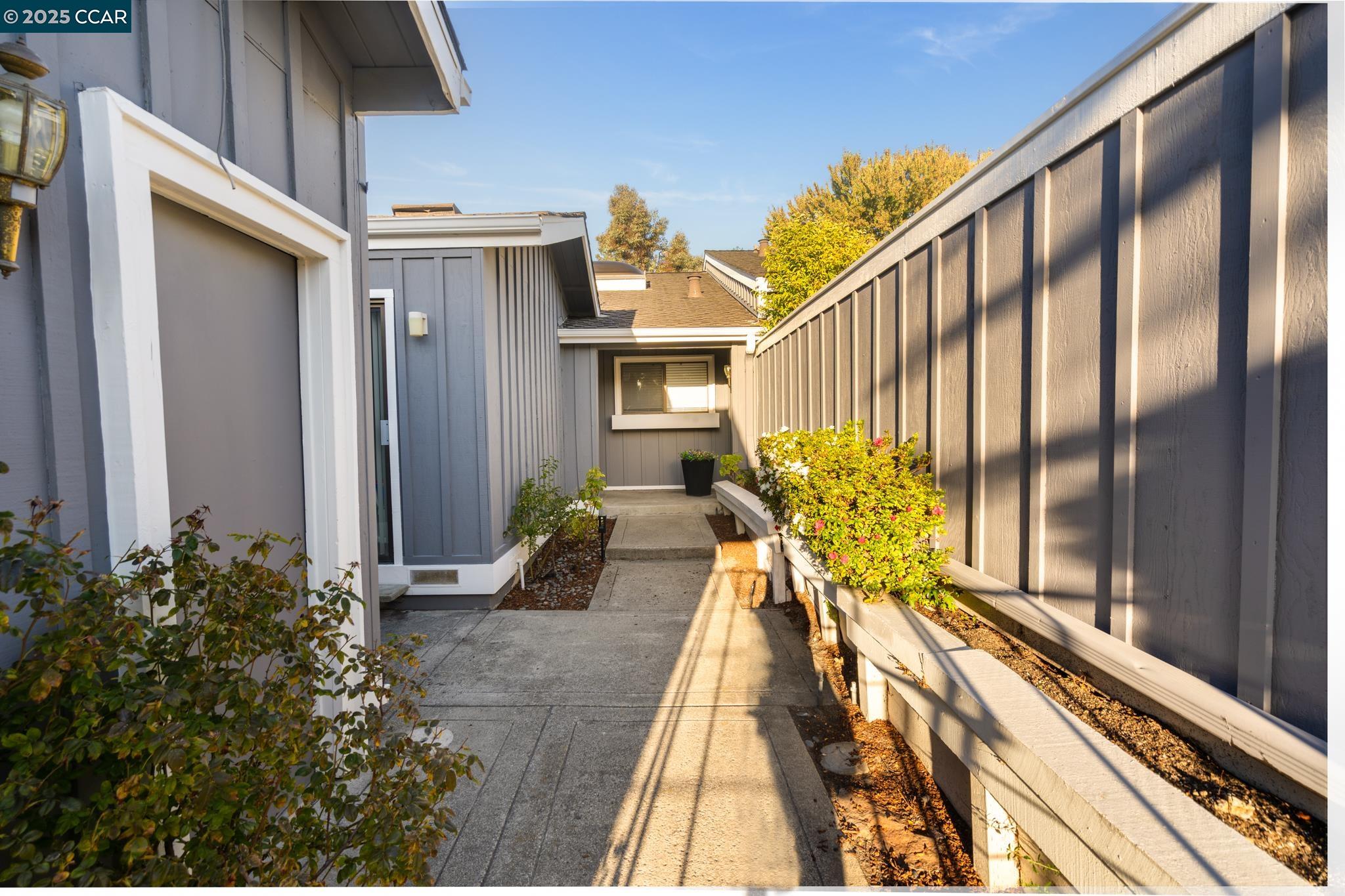 1942 Rancho Verde Circle E, Danville