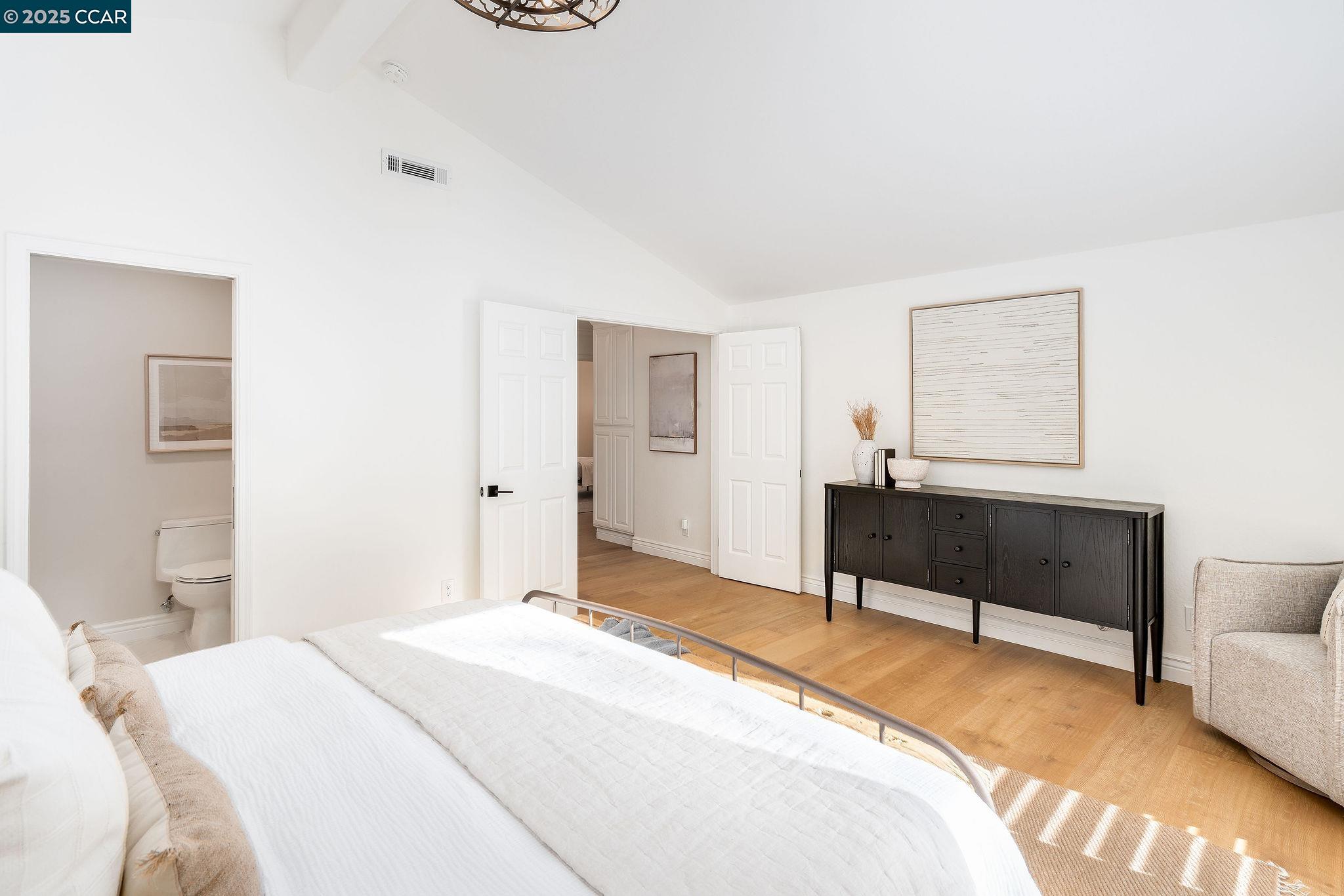 115 Camino Encanto