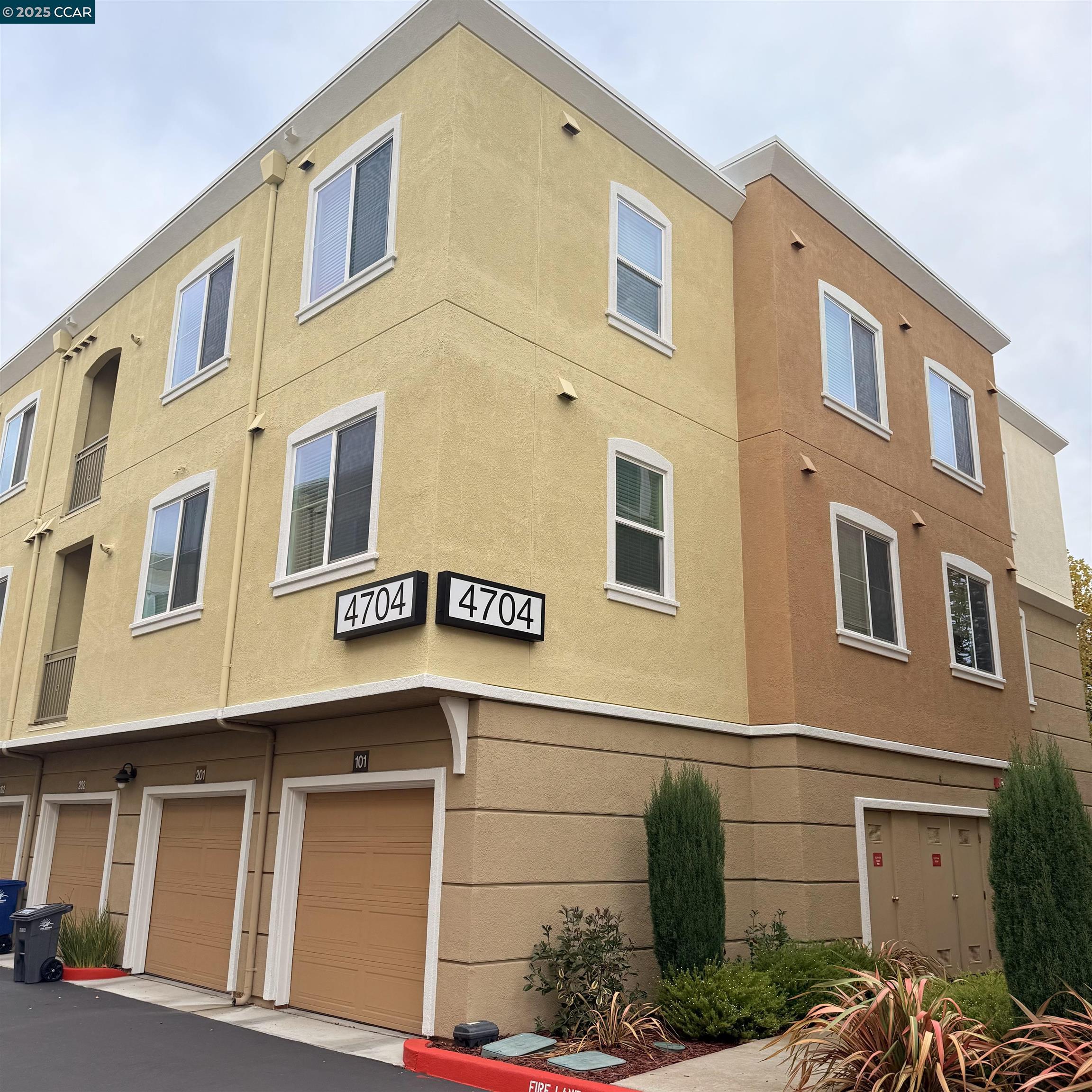 4704 Norris Canyon Rd # 101