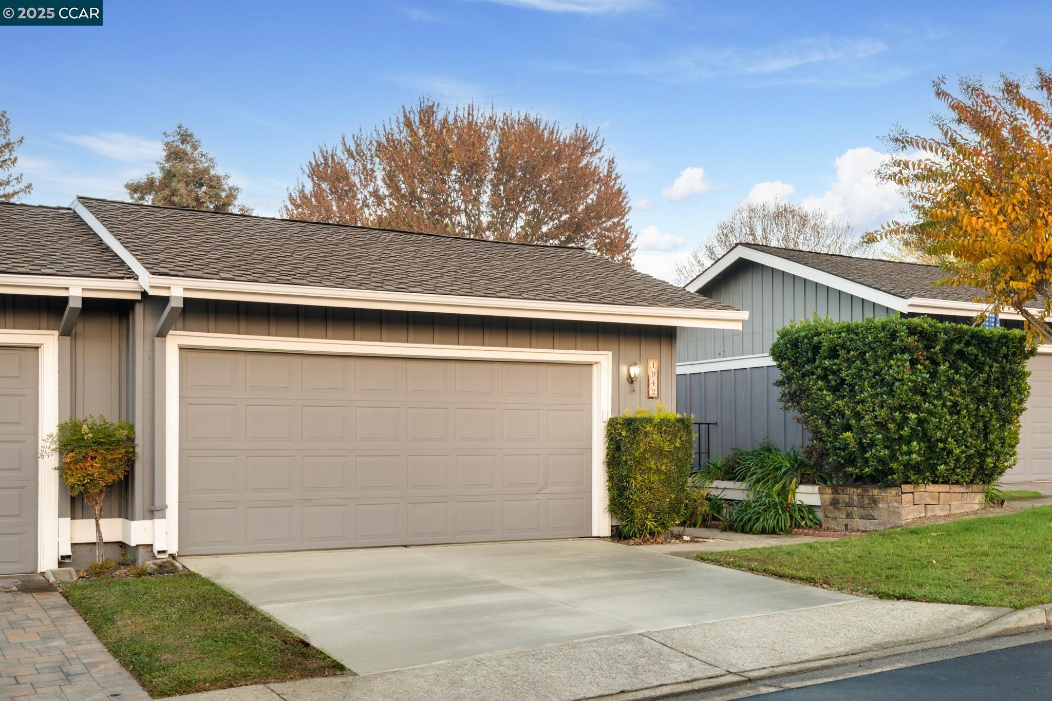1942 Rancho Verde Circle E
