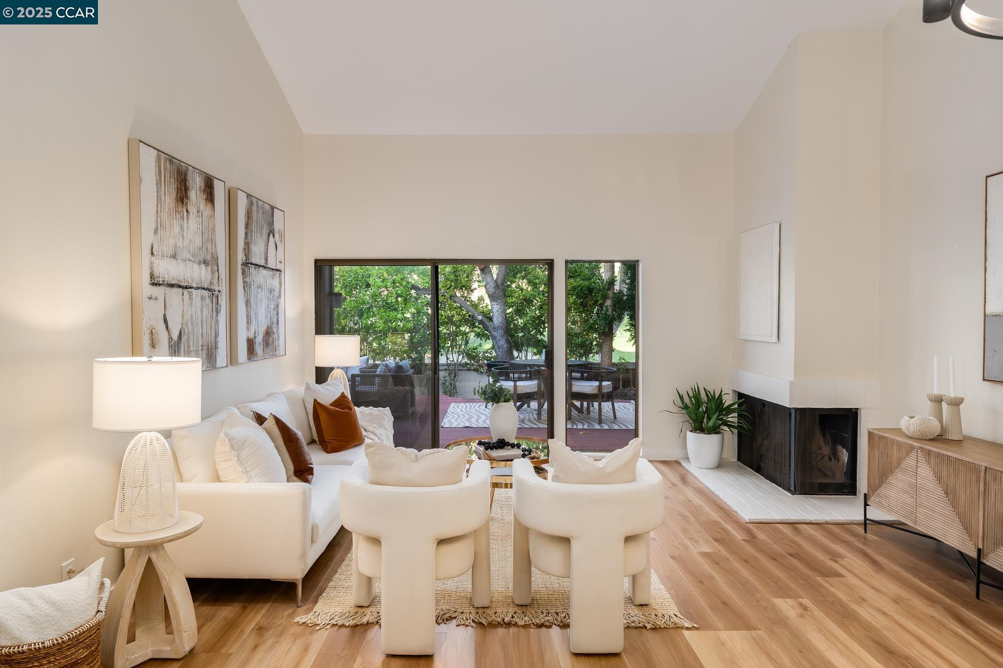 1942 Rancho Verde Circle E