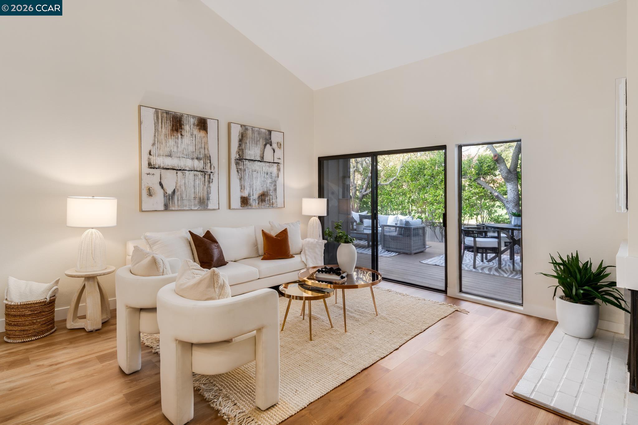 1942 Rancho Verde Circle E