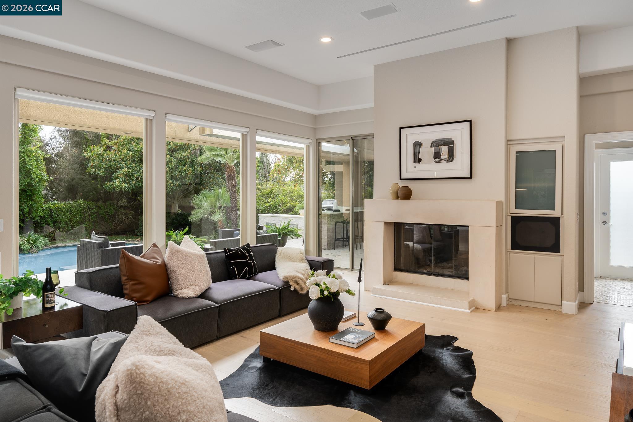 4257 Golden Oak Court