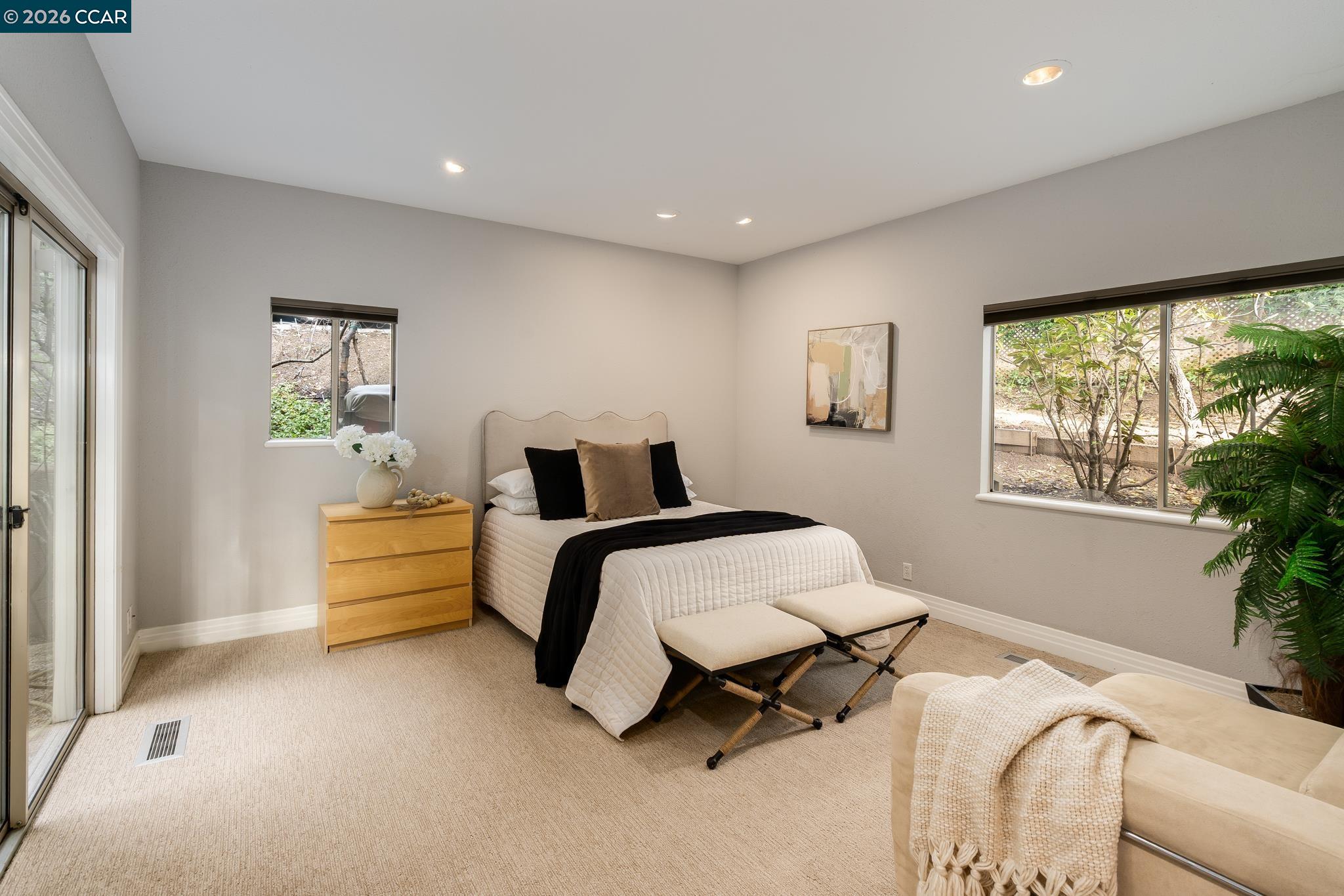 4257 Golden Oak Court