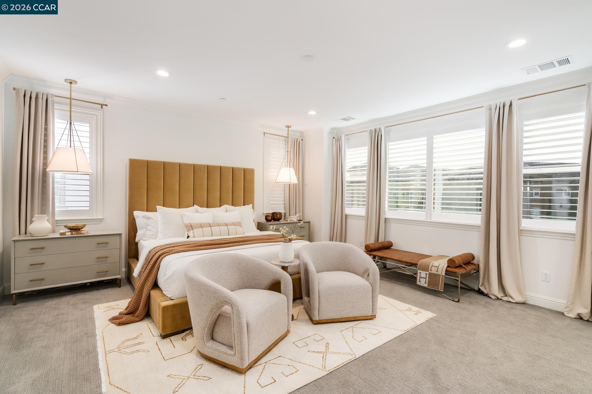 1150 Trumpet Vine Ln