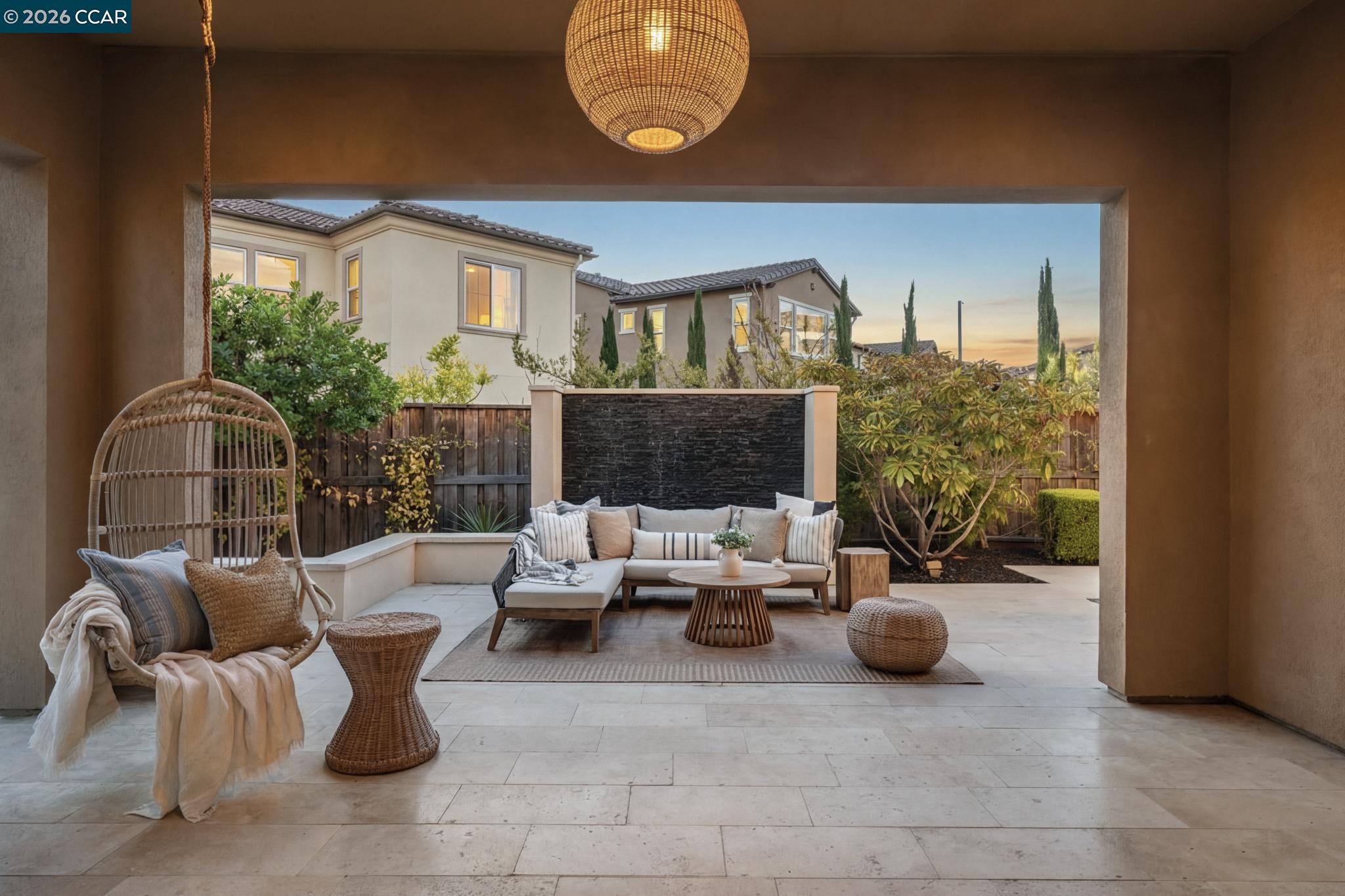 1150 Trumpet Vine Ln