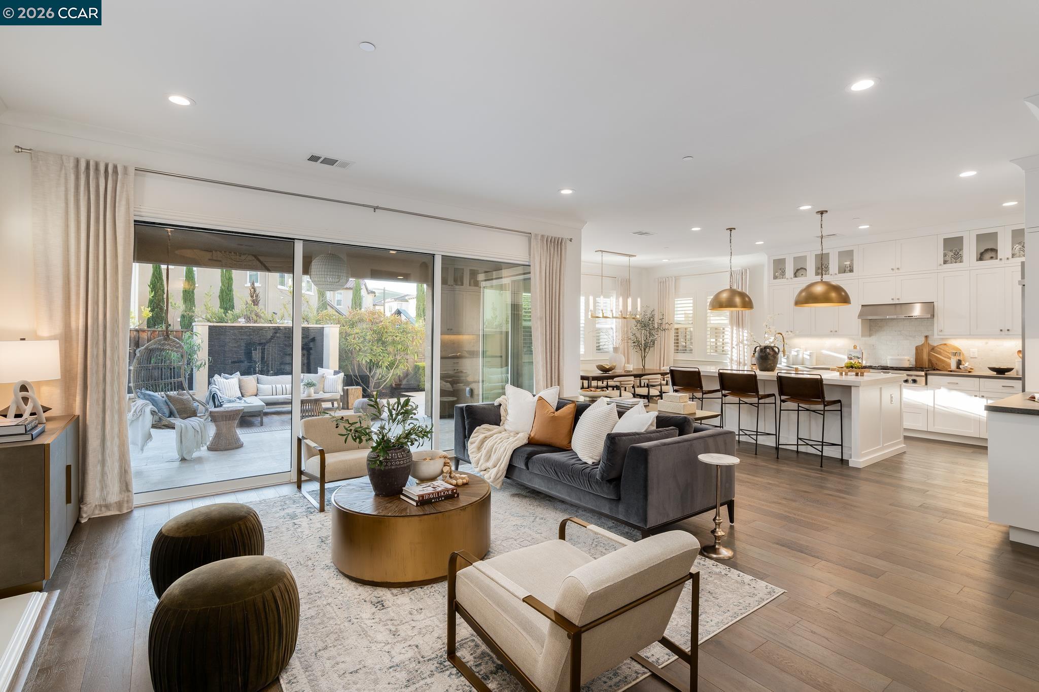 1150 Trumpet Vine Ln