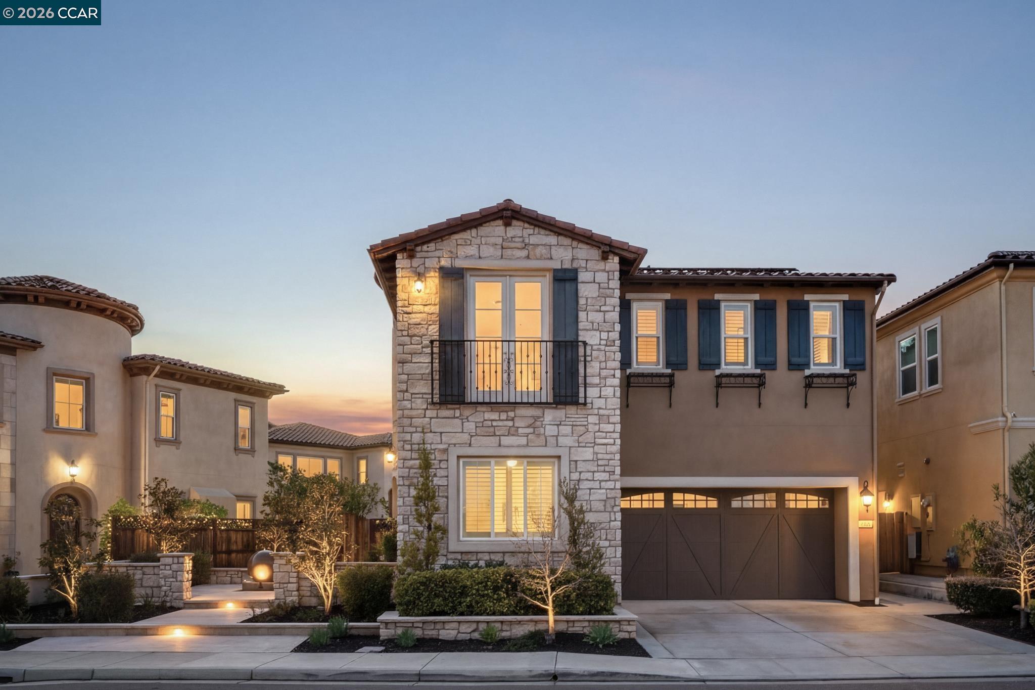 1150 Trumpet Vine Ln