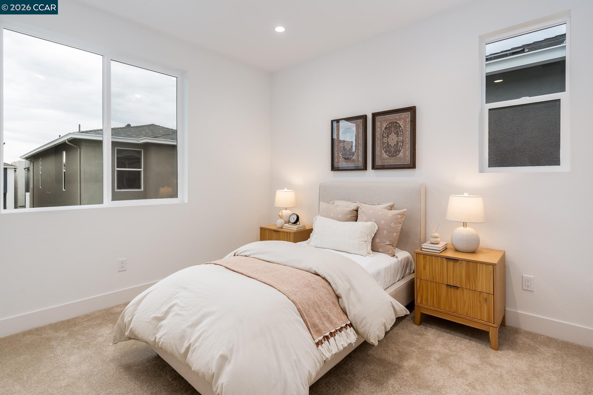 6012 Sunglow Terrace