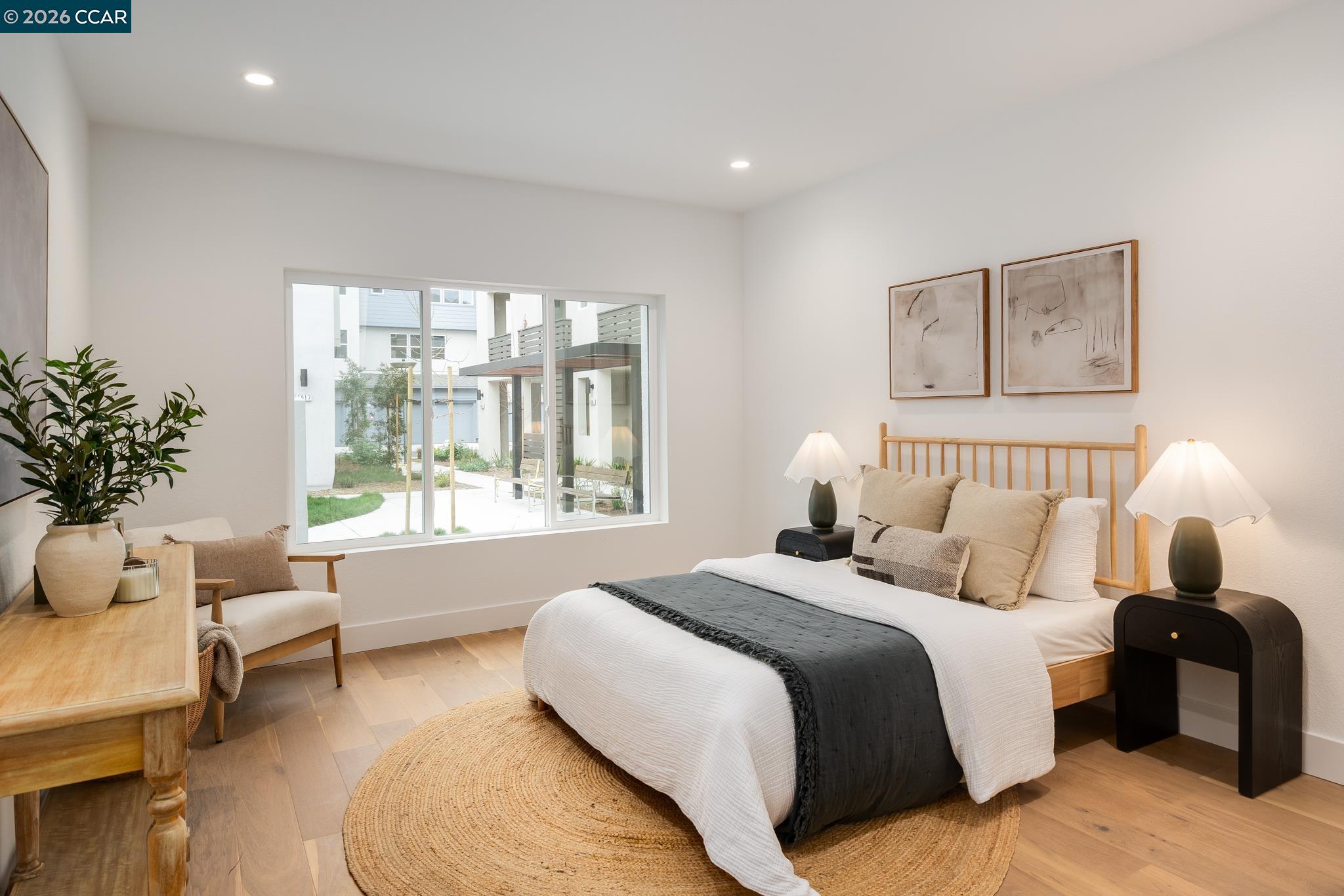 6012 Sunglow Terrace