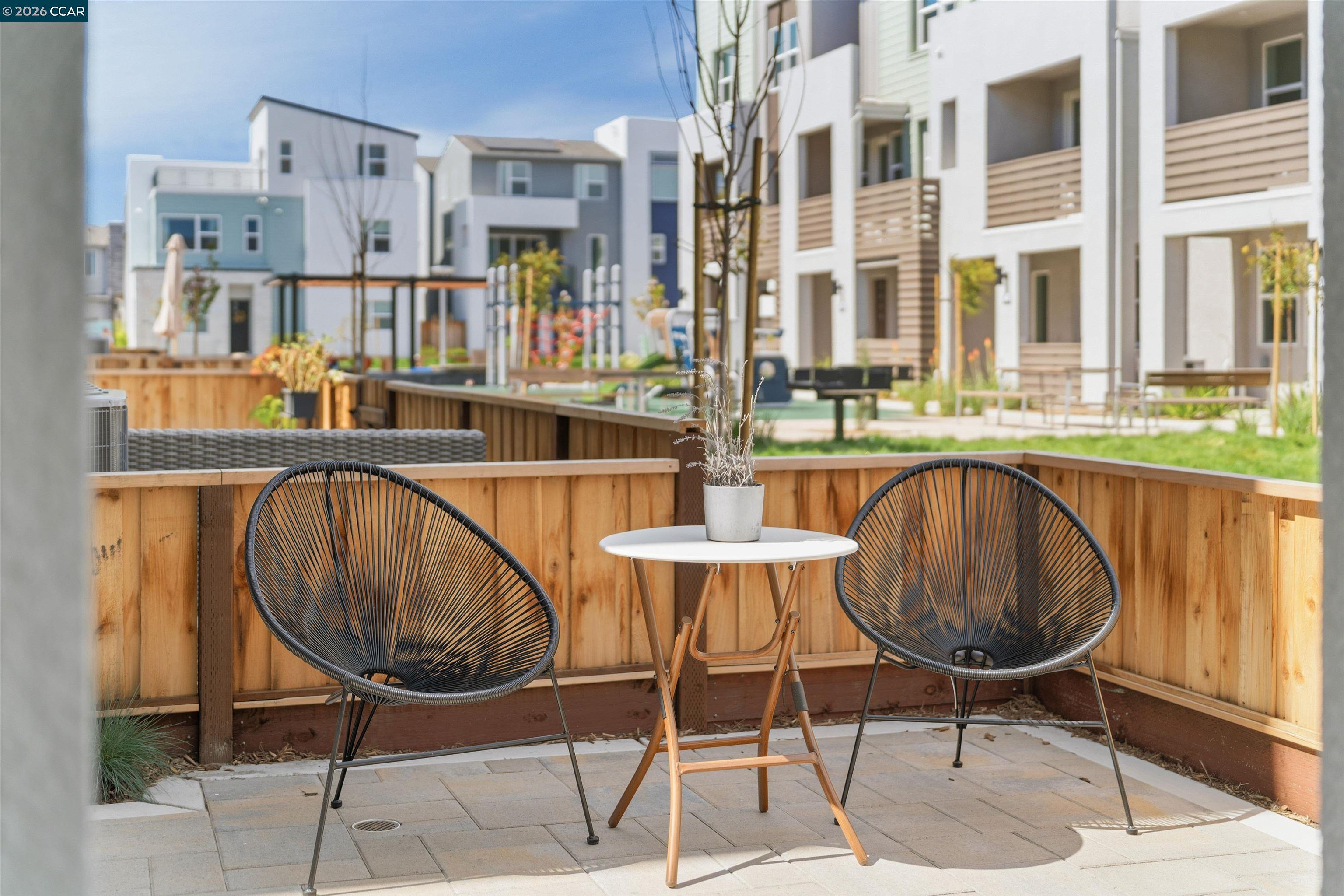 6012 Sunglow Terrace