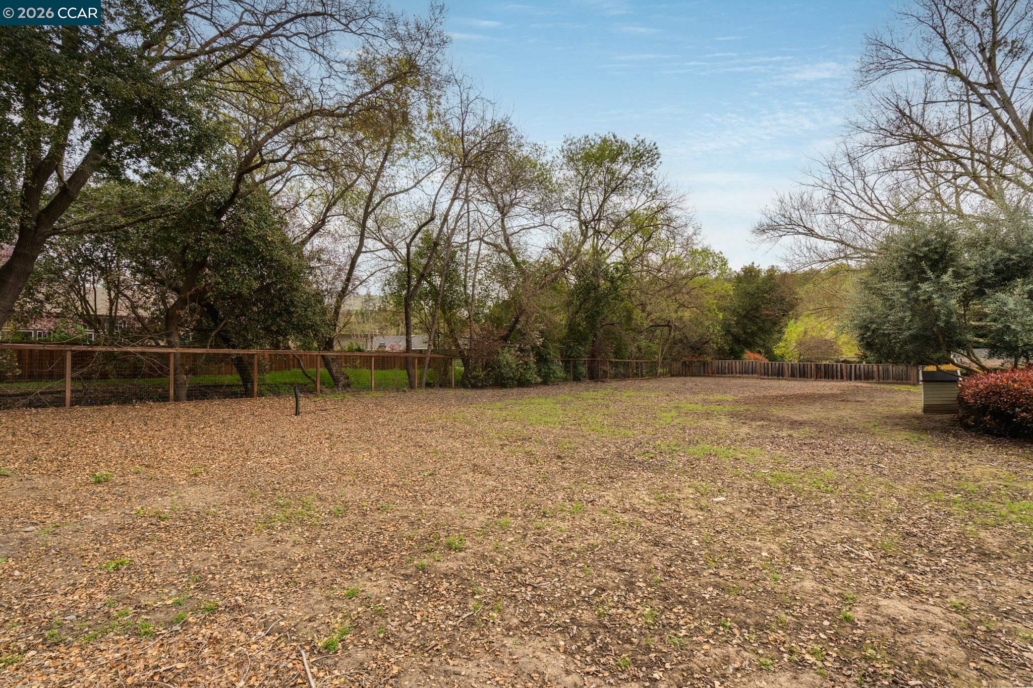 11 San Andreas Drive