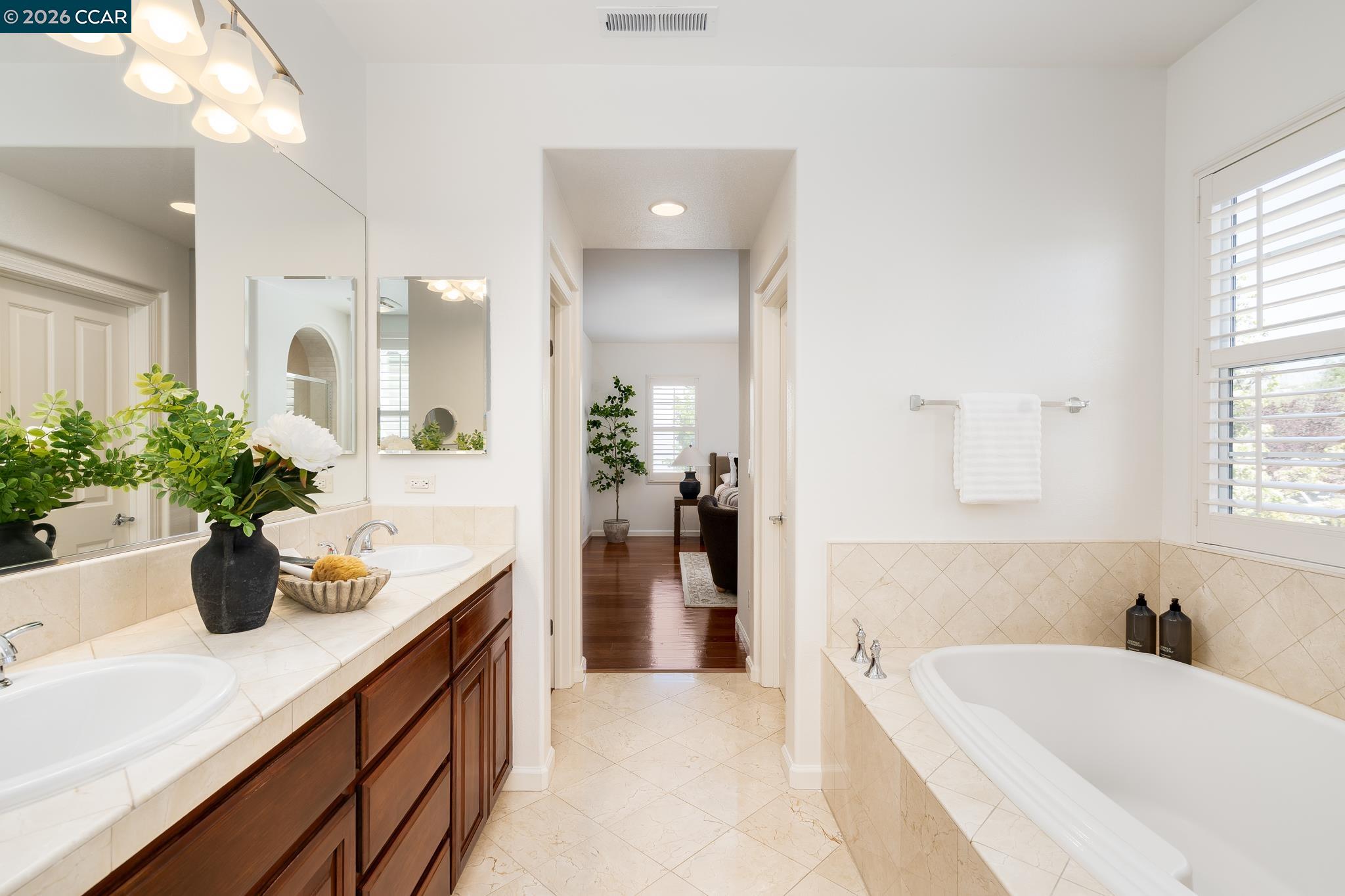 2359 Magnolia Bridge Dr