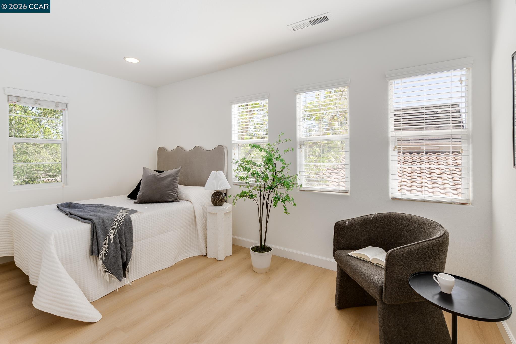 2359 Magnolia Bridge Dr