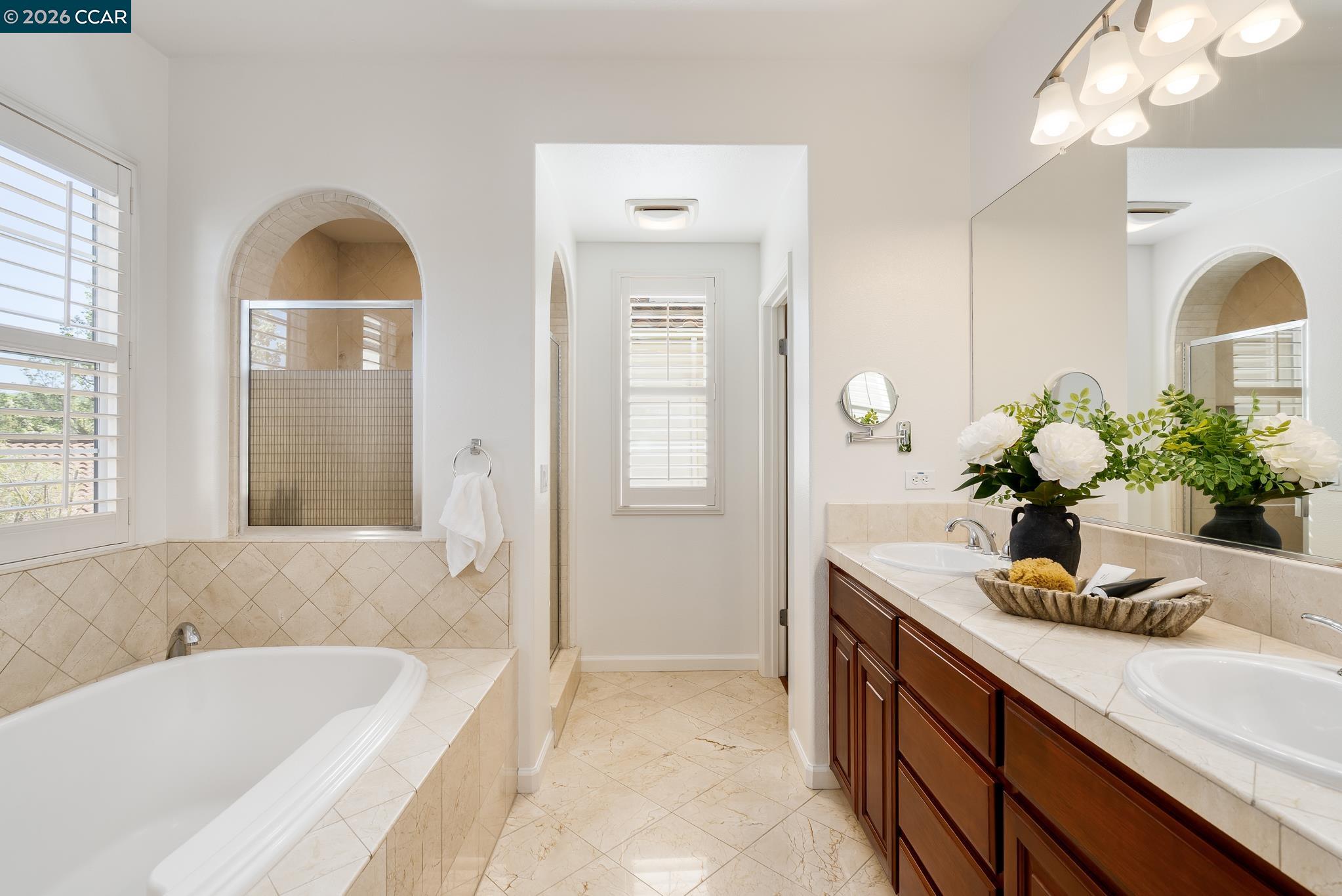 2359 Magnolia Bridge Dr